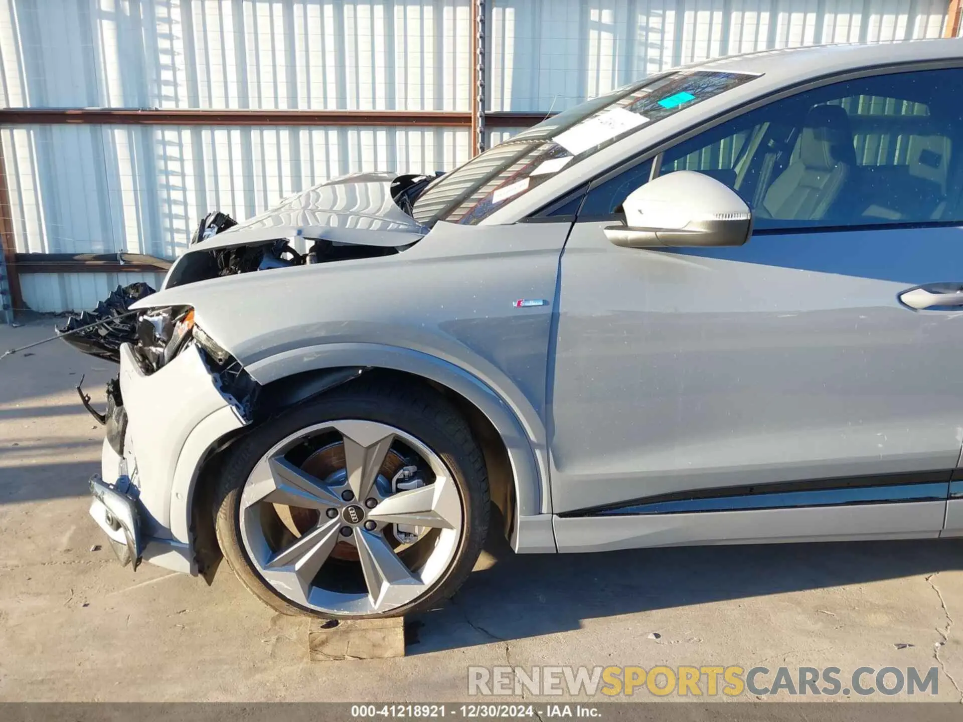 19 Фотография поврежденного автомобиля WA14UBFZ6RP074092 AUDI Q4 SPORTBACK E-TRON 2024