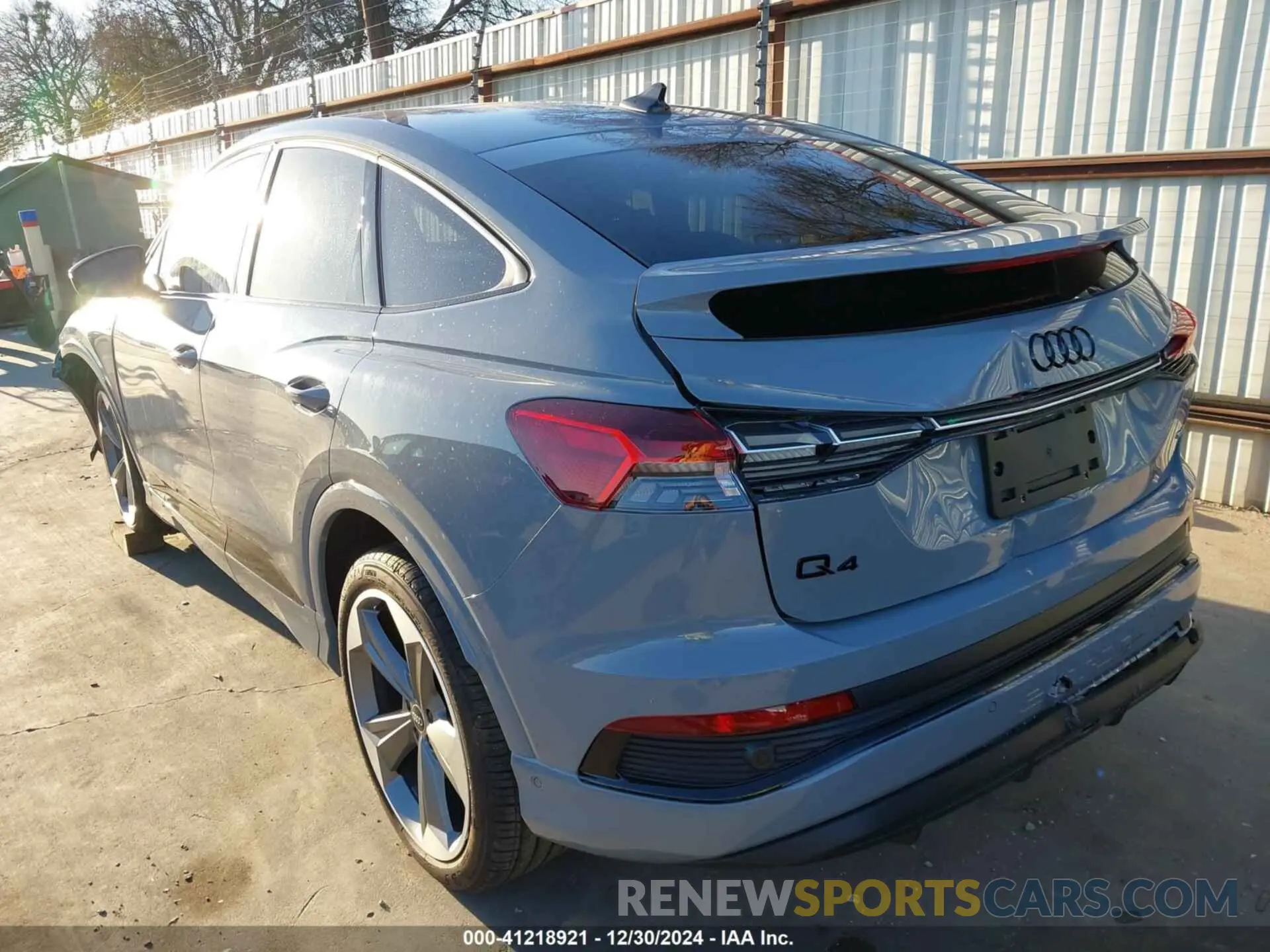 3 Фотография поврежденного автомобиля WA14UBFZ6RP074092 AUDI Q4 SPORTBACK E-TRON 2024