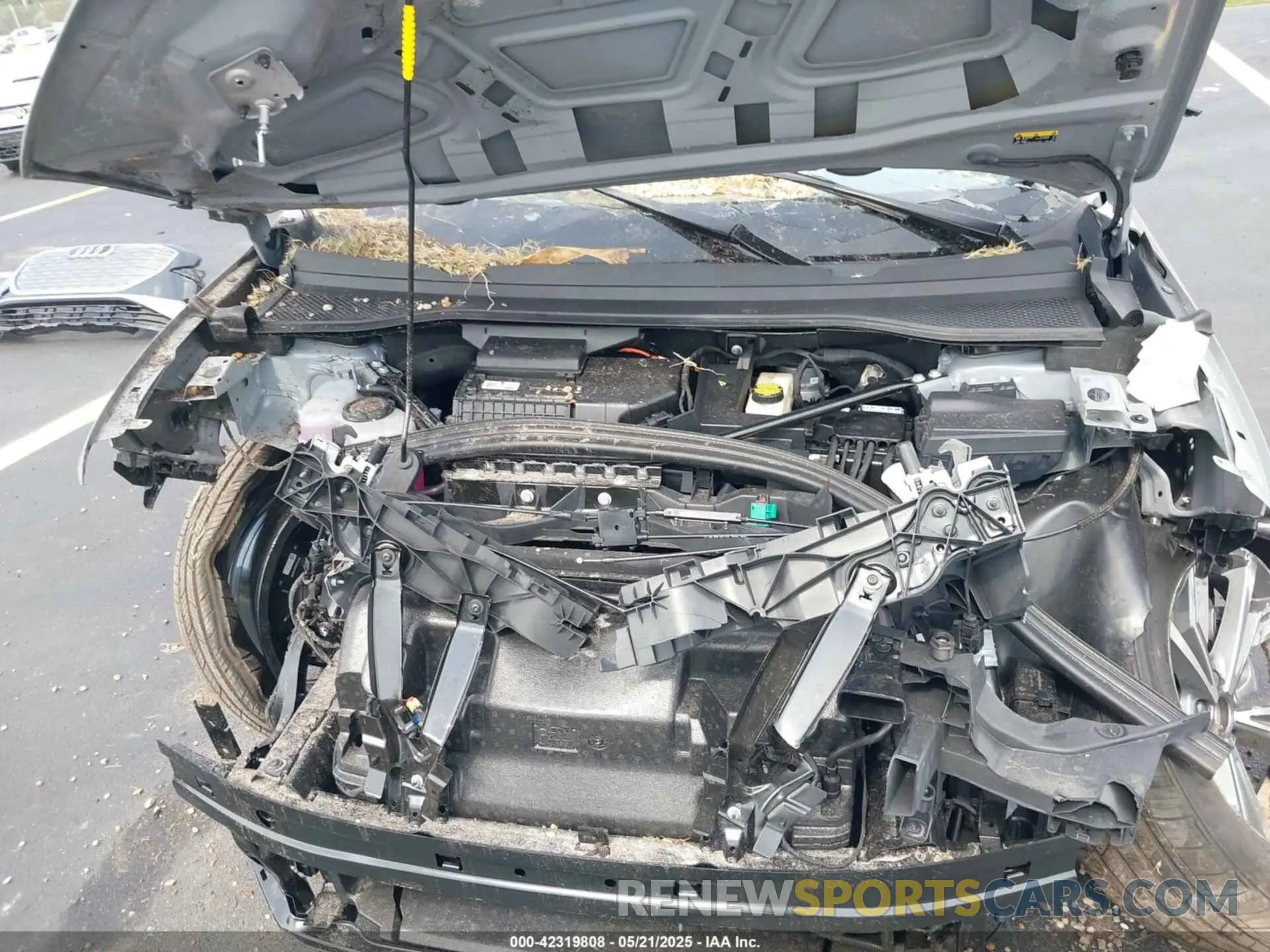 10 Photograph of a damaged car WA12UBFZ8SP023867 AUDI Q4 SPORTBACK E-TRON 2025