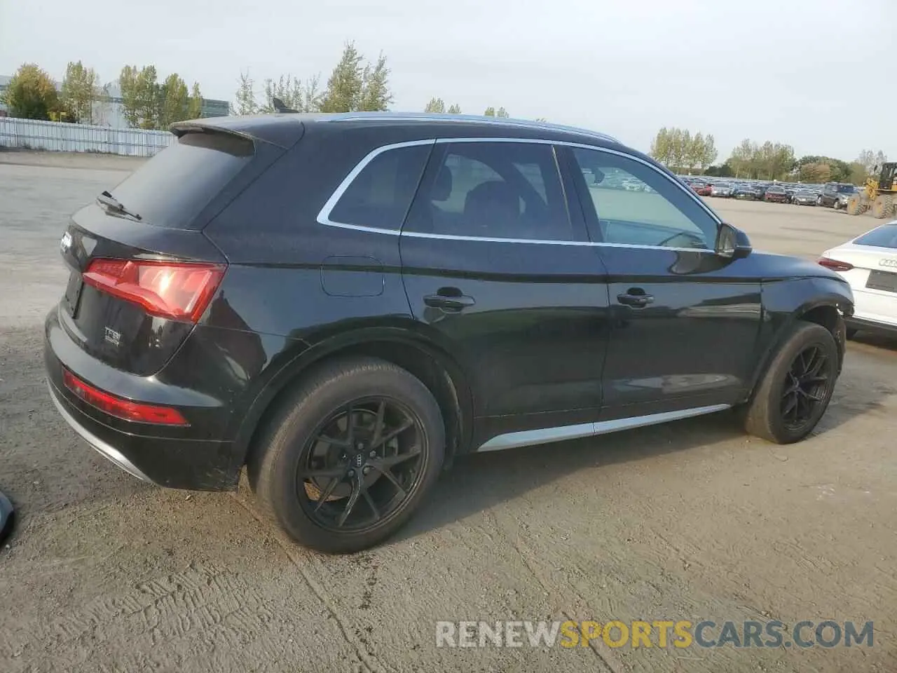 3 Photograph of a damaged car WA1CNBFY5J2130217 AUDI Q5 2018