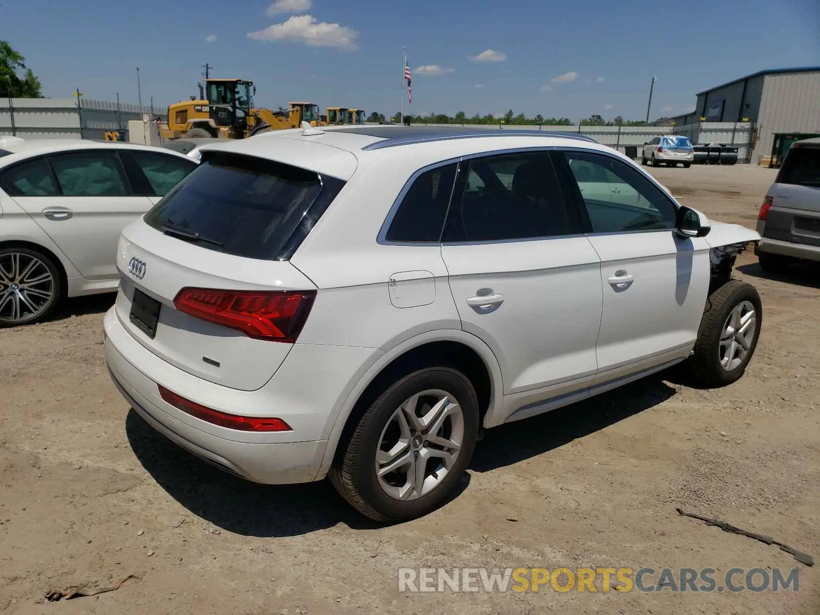 4 Photograph of a damaged car WA1ANAFY0K2060273 AUDI Q5 2019