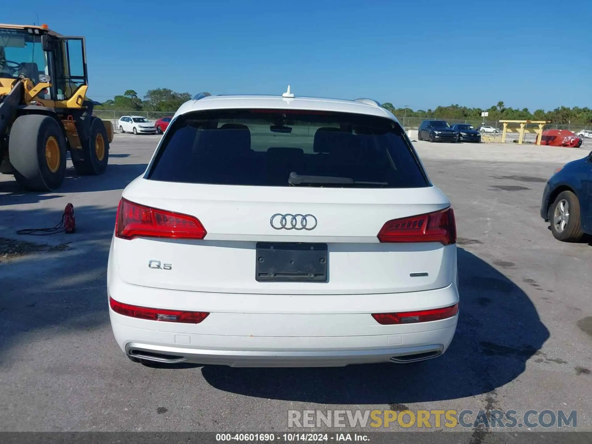 16 Фотография поврежденного автомобиля WA1ANAFY0K2064484 AUDI Q5 2019