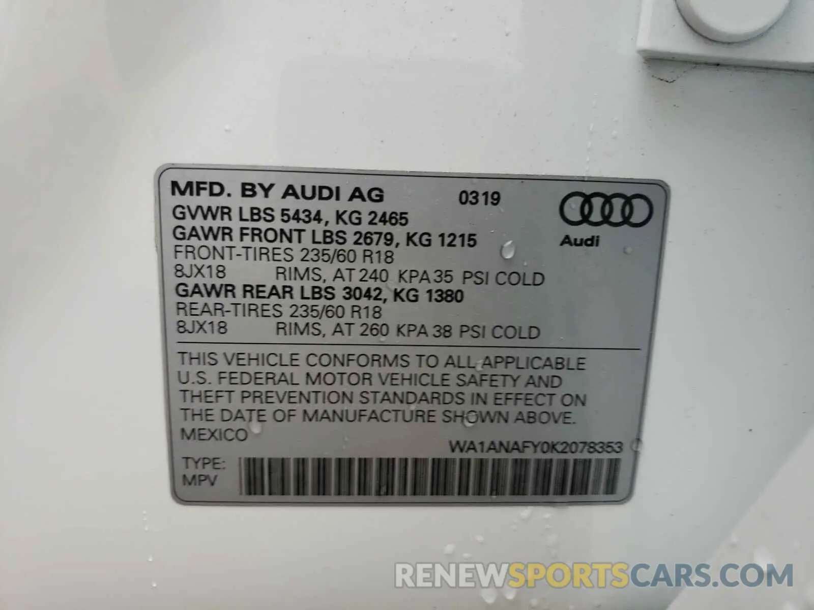 10 Photograph of a damaged car WA1ANAFY0K2078353 AUDI Q5 2019