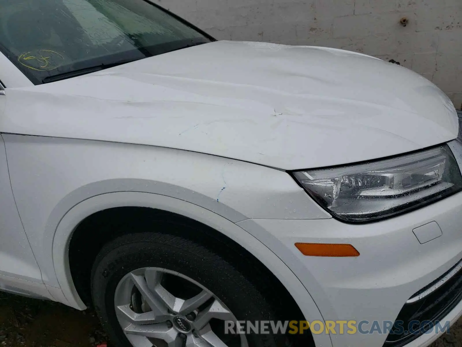 9 Photograph of a damaged car WA1ANAFY0K2078353 AUDI Q5 2019