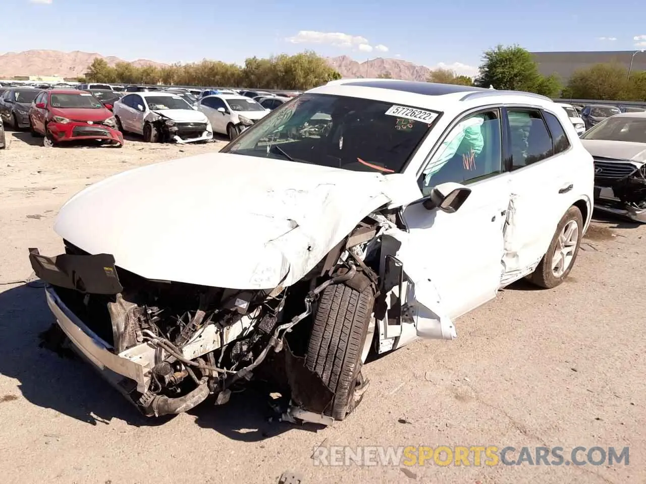 2 Фотография поврежденного автомобиля WA1ANAFY0K2090549 AUDI Q5 2019