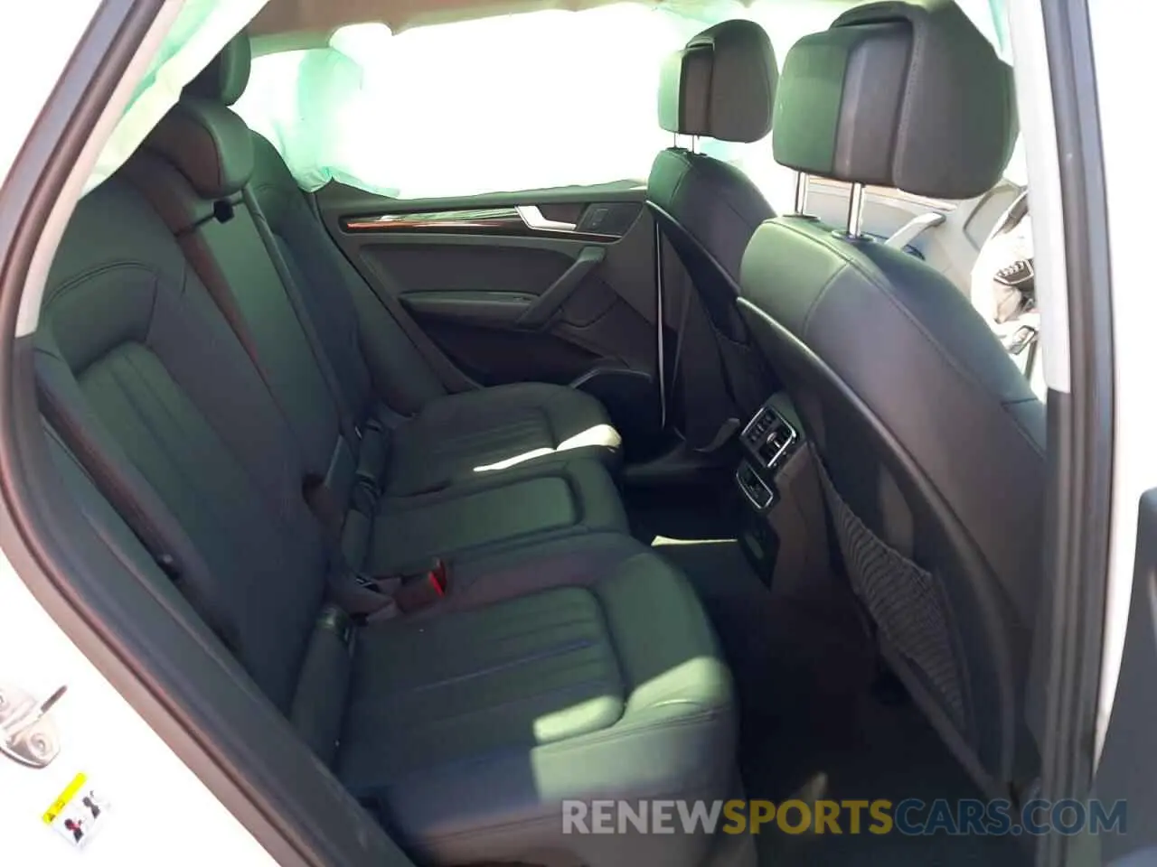 6 Фотография поврежденного автомобиля WA1ANAFY0K2090549 AUDI Q5 2019