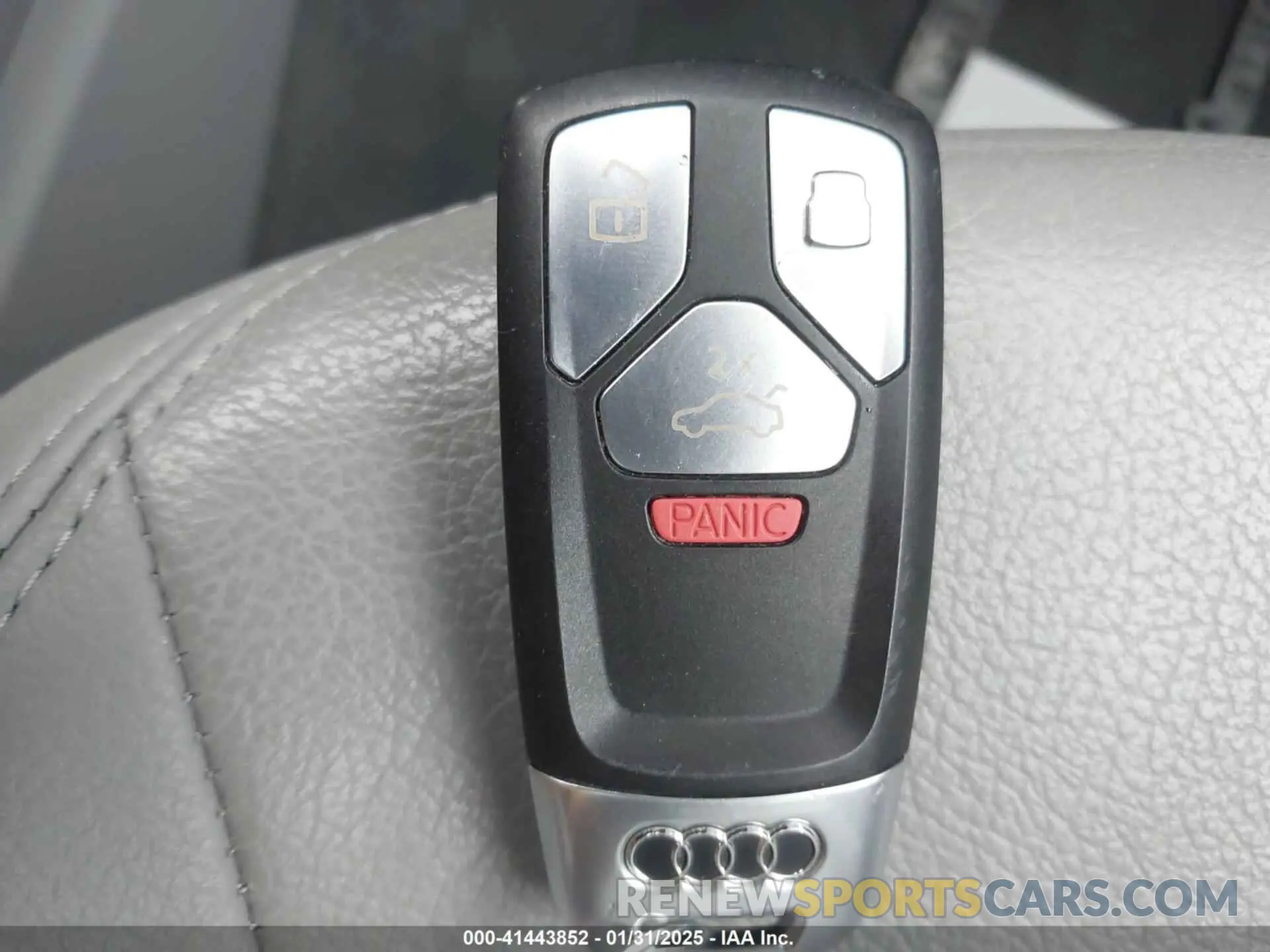 11 Photograph of a damaged car WA1ANAFY0K2093743 AUDI Q5 2019