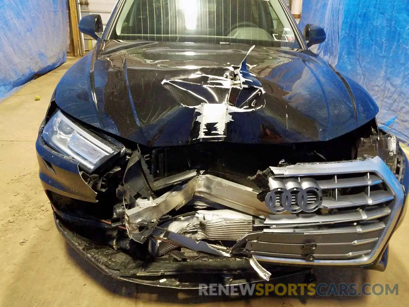 9 Photograph of a damaged car WA1ANAFY0K2119936 AUDI Q5 2019