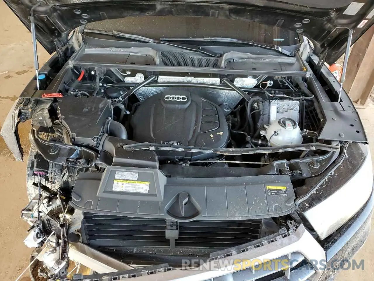11 Photograph of a damaged car WA1ANAFY0K2120052 AUDI Q5 2019