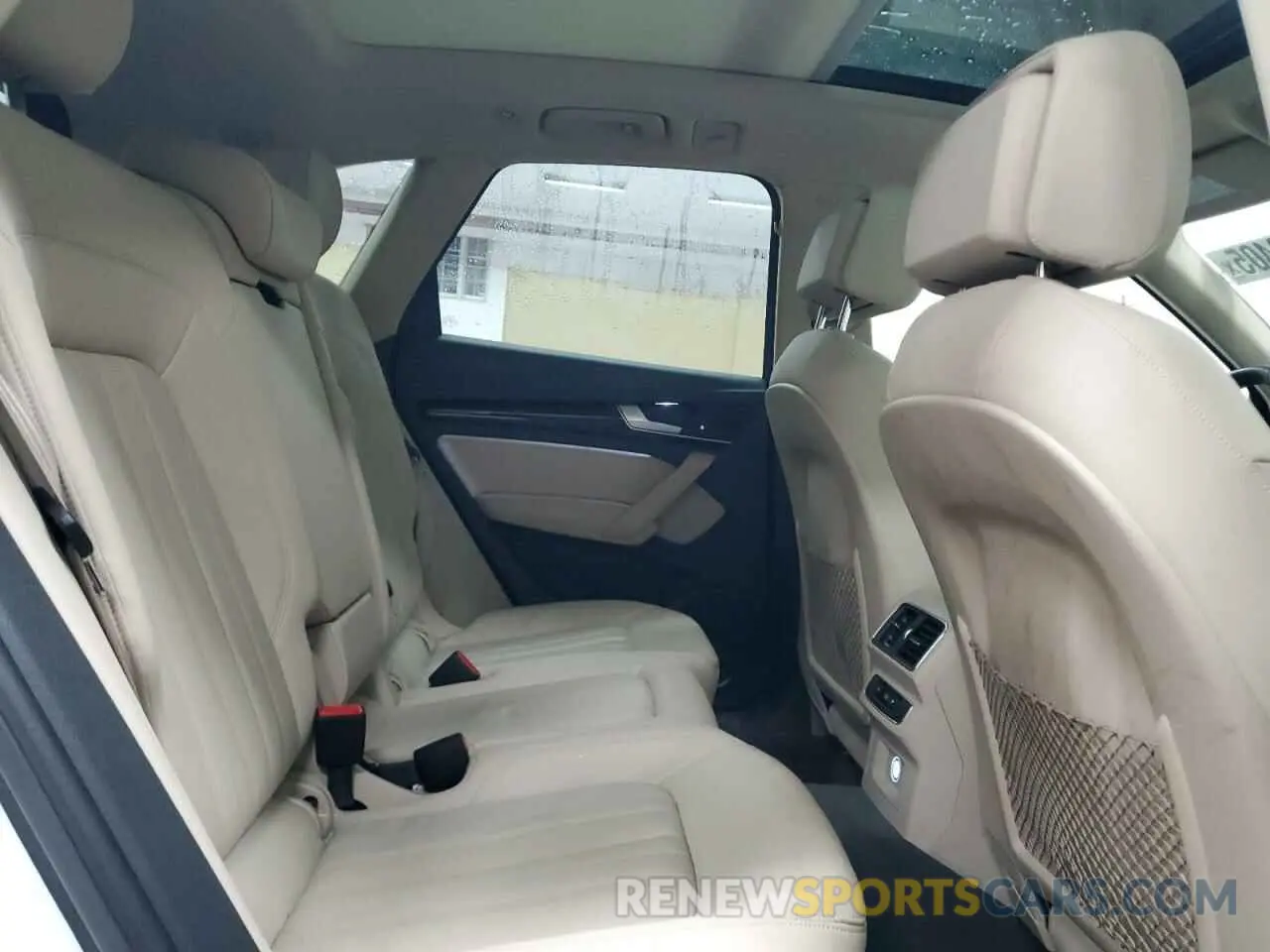 11 Photograph of a damaged car WA1ANAFY1K2023149 AUDI Q5 2019