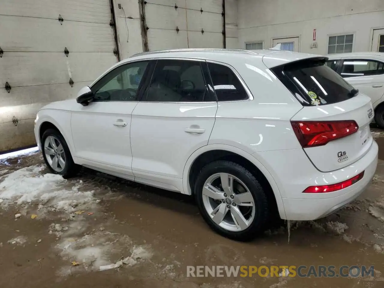 2 Photograph of a damaged car WA1ANAFY1K2023149 AUDI Q5 2019