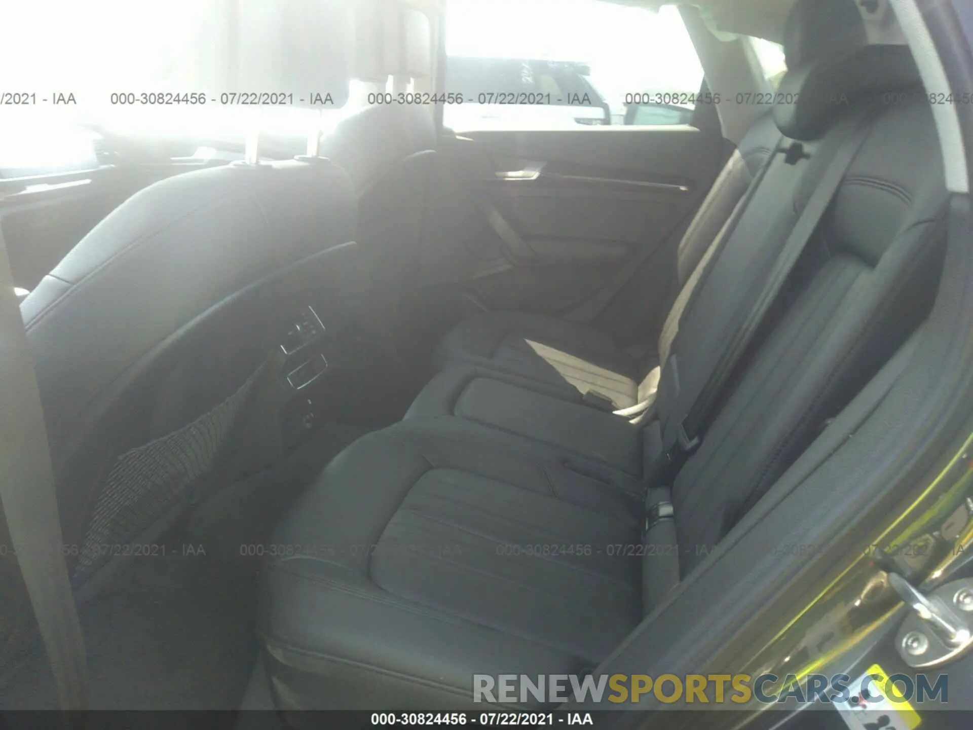 8 Photograph of a damaged car WA1ANAFY1K2115751 AUDI Q5 2019