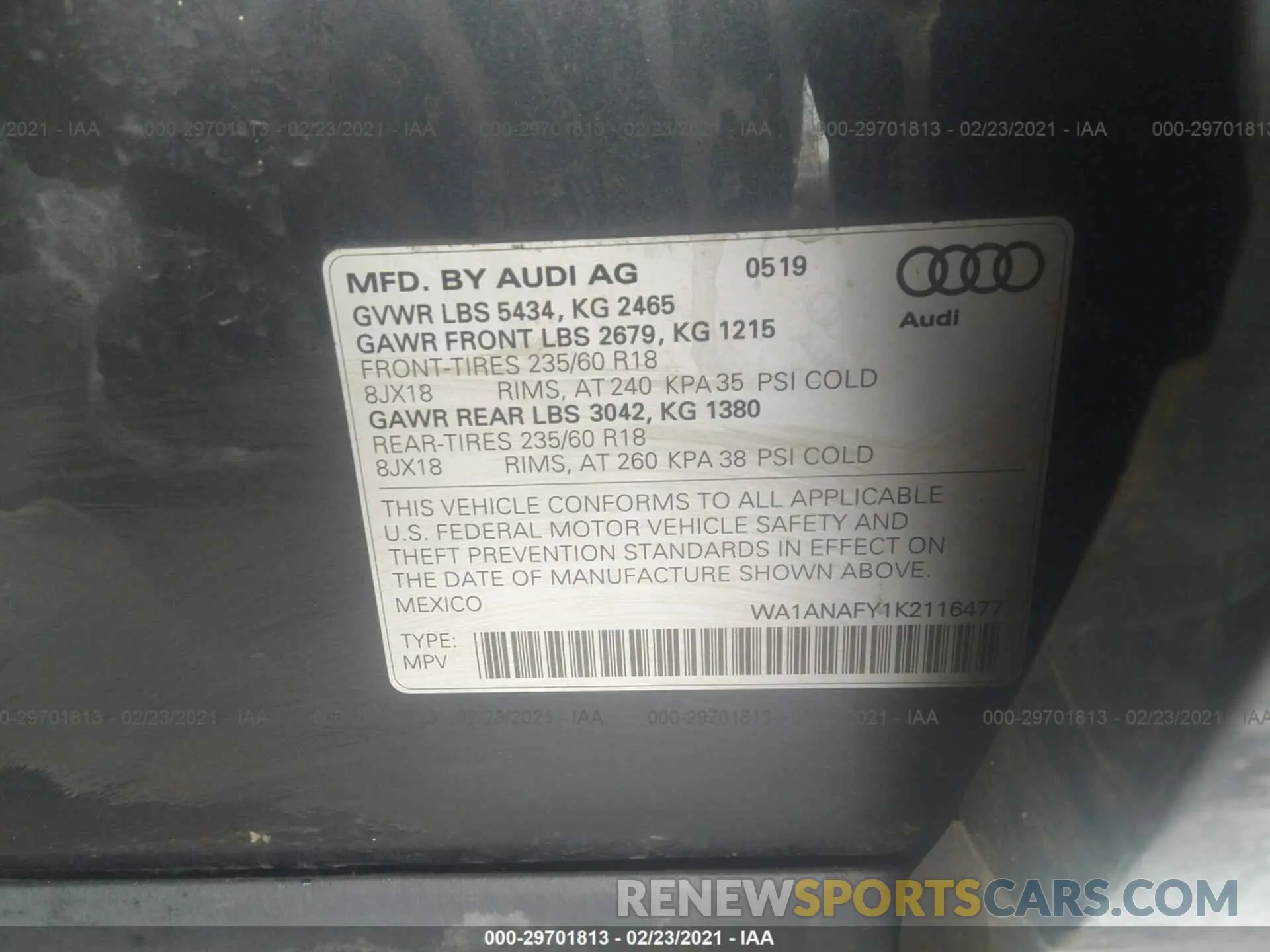9 Photograph of a damaged car WA1ANAFY1K2116477 AUDI Q5 2019