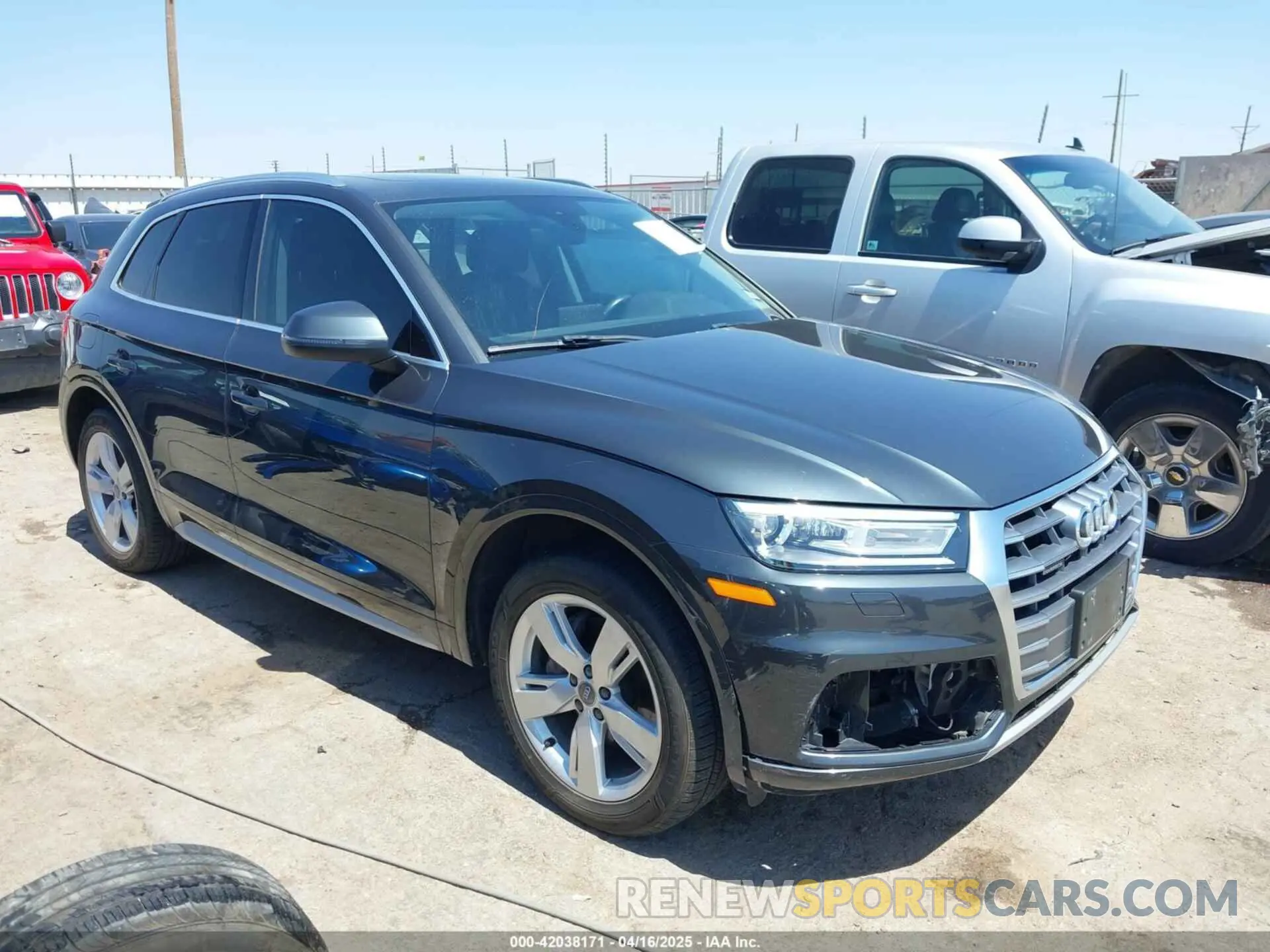 1 Фотография поврежденного автомобиля WA1ANAFY1K2118147 AUDI Q5 2019