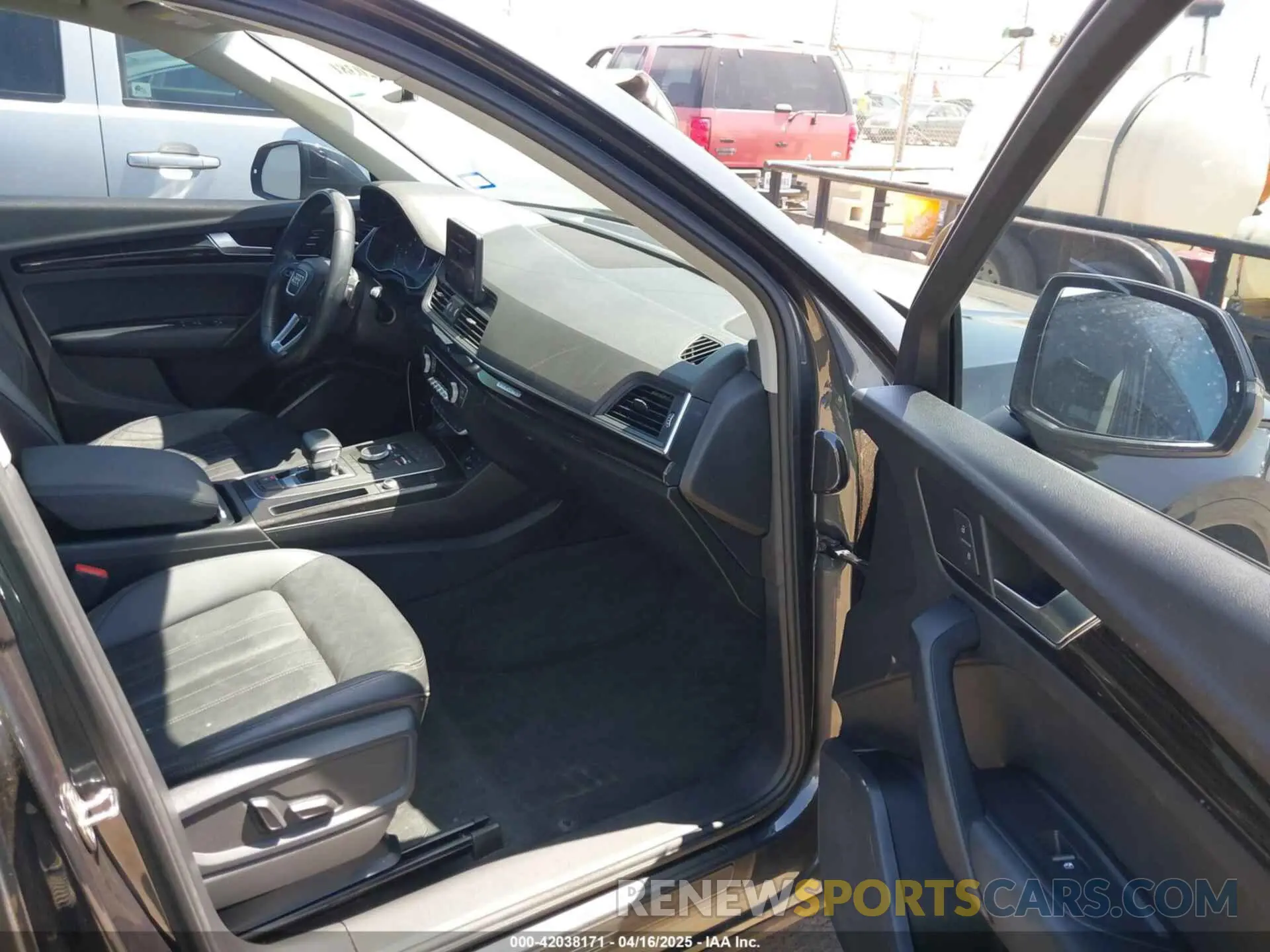 5 Фотография поврежденного автомобиля WA1ANAFY1K2118147 AUDI Q5 2019