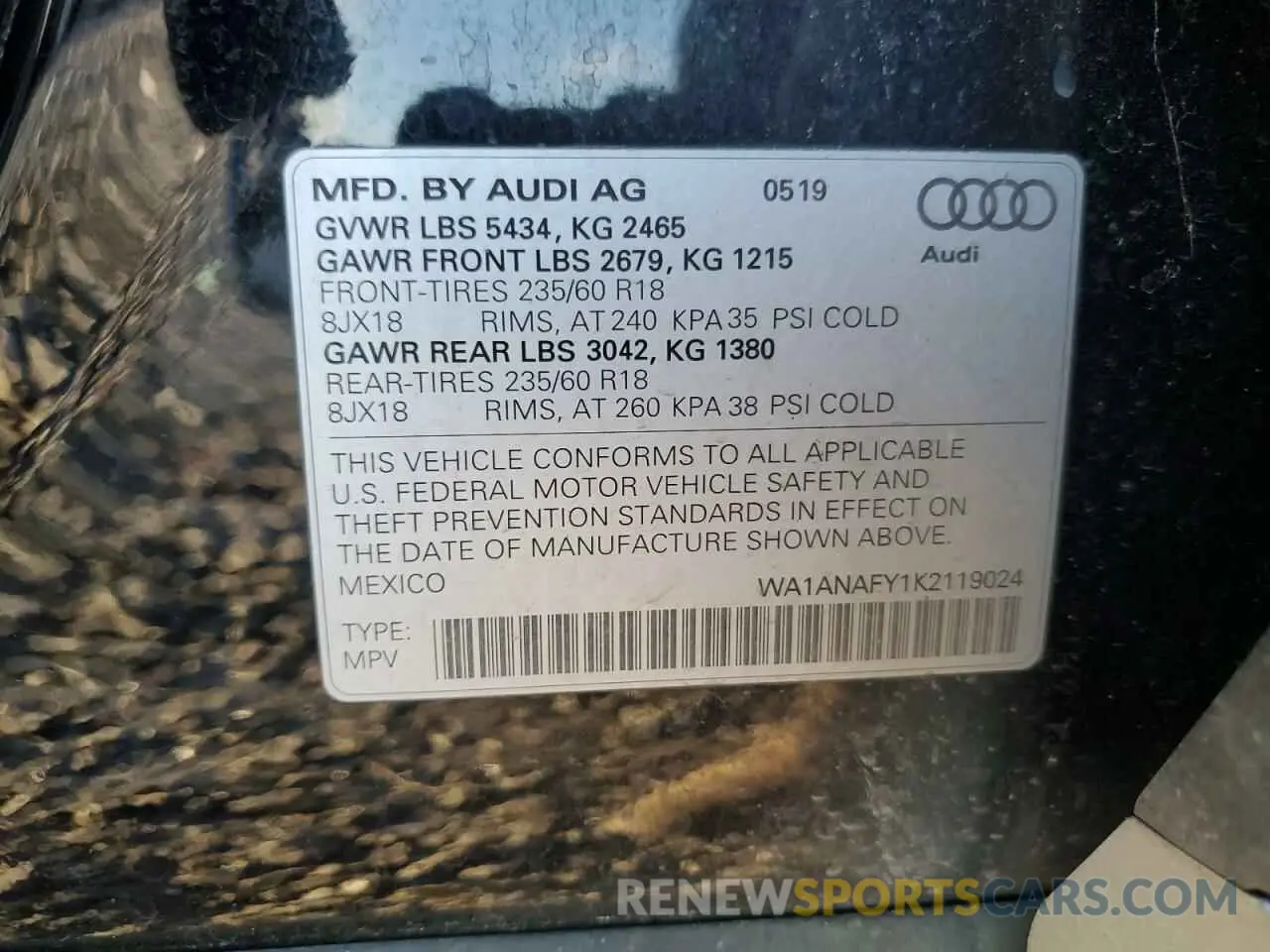 13 Фотография поврежденного автомобиля WA1ANAFY1K2119024 AUDI Q5 2019
