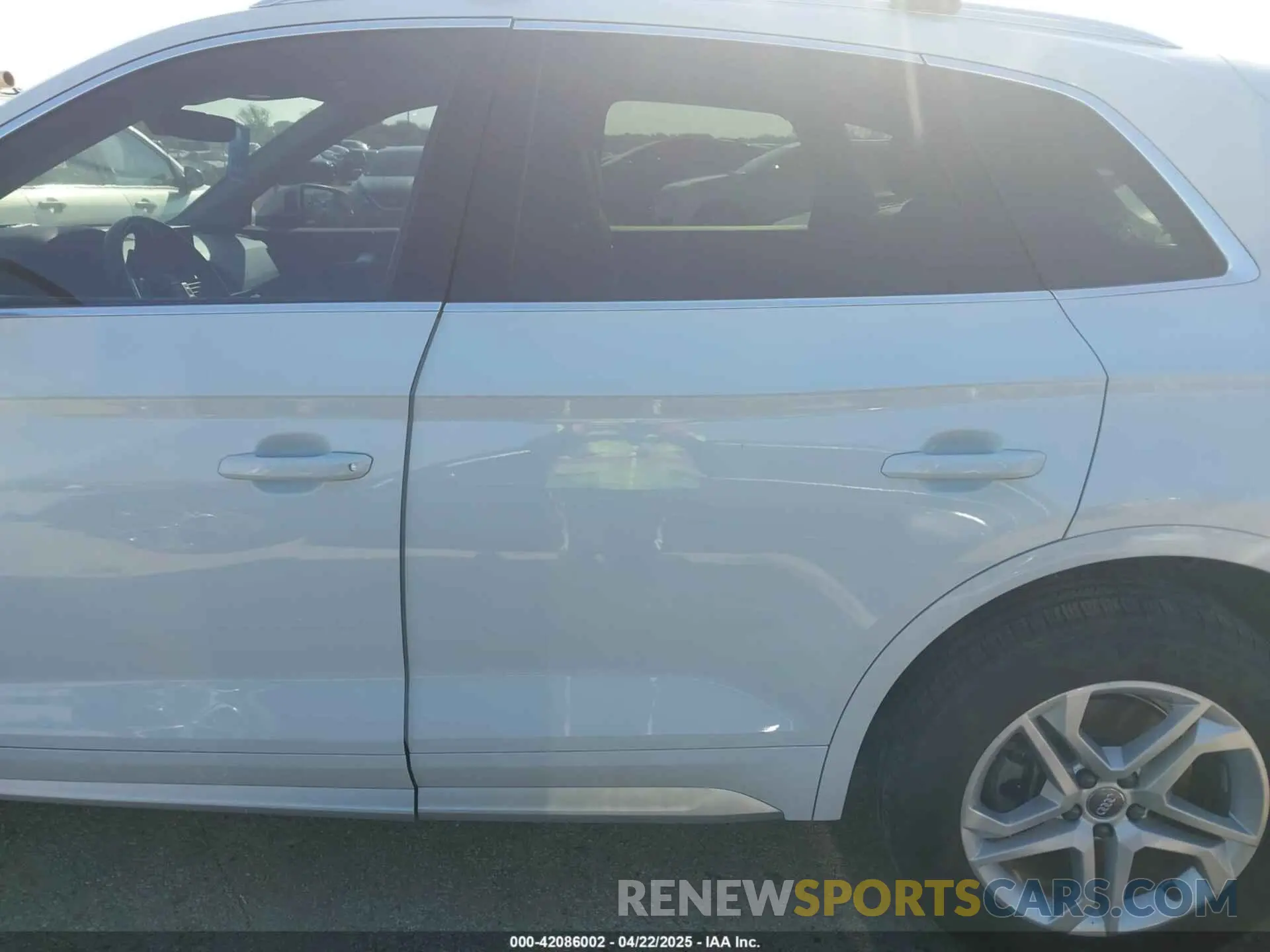 15 Фотография поврежденного автомобиля WA1ANAFY2K2044754 AUDI Q5 2019
