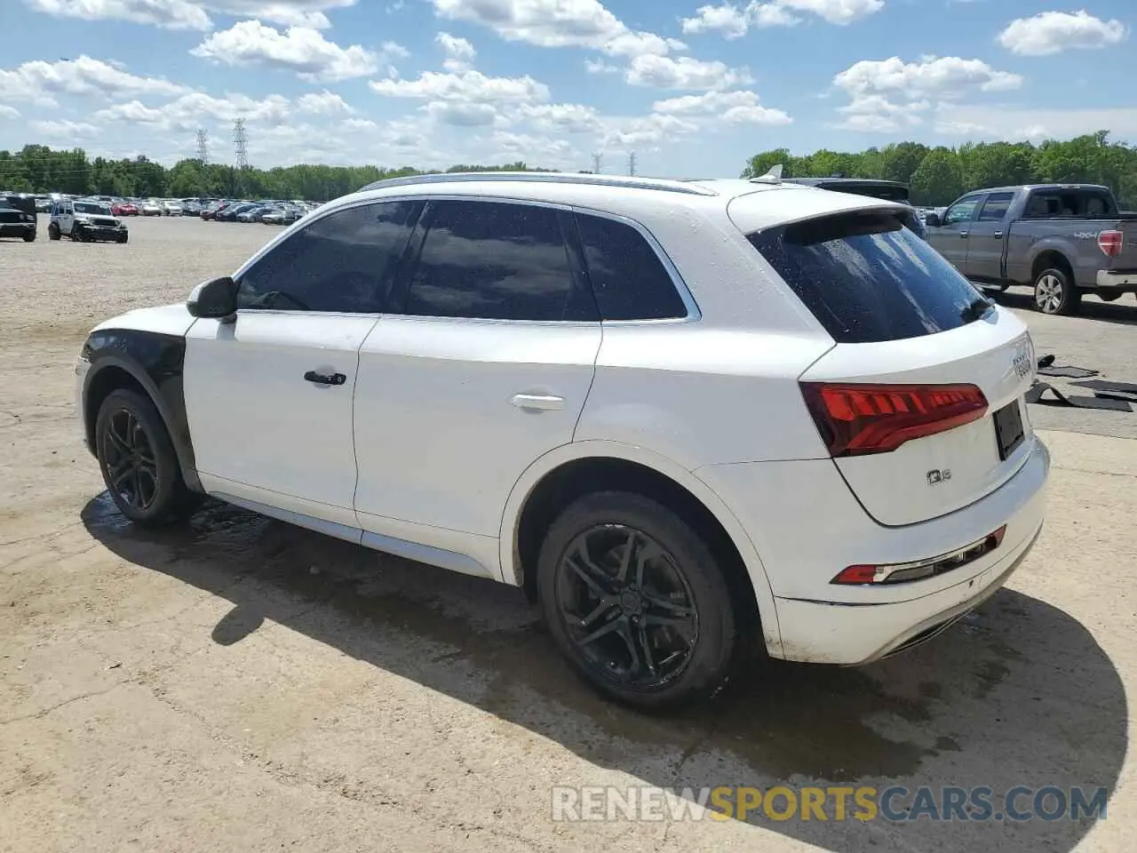 2 Photograph of a damaged car WA1ANAFY2K2081660 AUDI Q5 2019