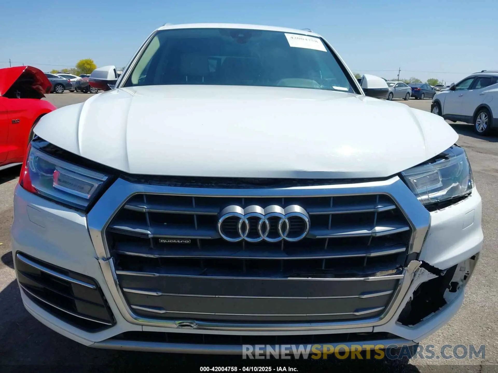 13 Photograph of a damaged car WA1ANAFY3K2022536 AUDI Q5 2019