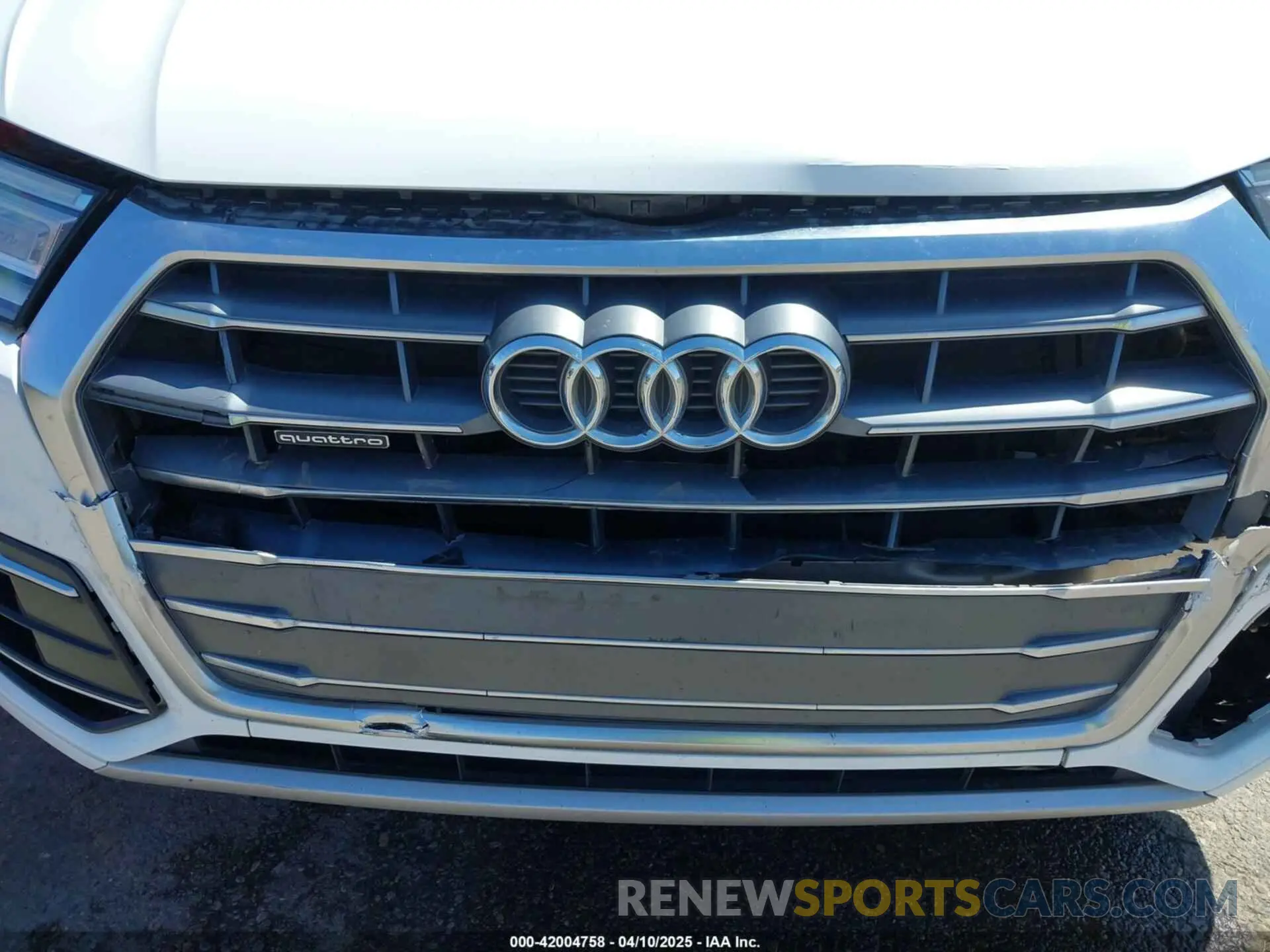 6 Photograph of a damaged car WA1ANAFY3K2022536 AUDI Q5 2019