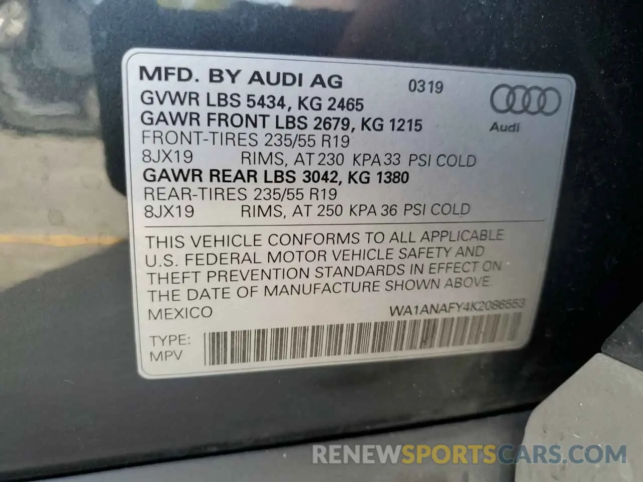 15 Photograph of a damaged car WA1ANAFY4K2086553 AUDI Q5 2019