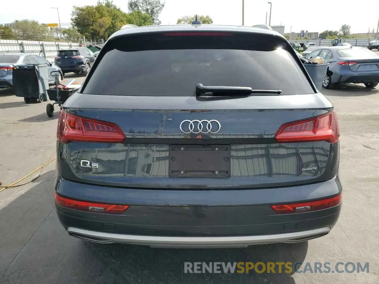 6 Photograph of a damaged car WA1ANAFY4K2086553 AUDI Q5 2019
