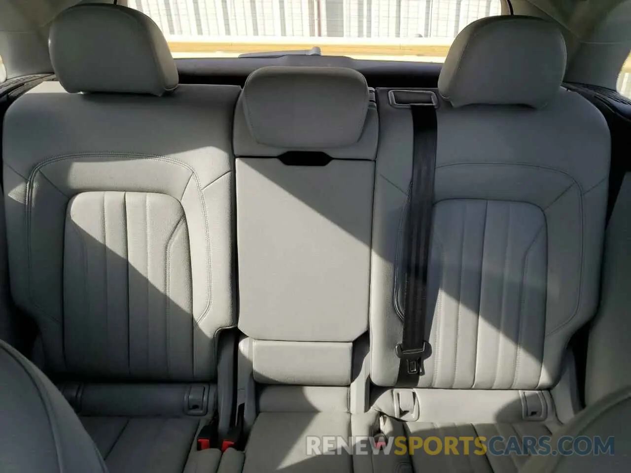10 Фотография поврежденного автомобиля WA1ANAFY5K2027737 AUDI Q5 2019