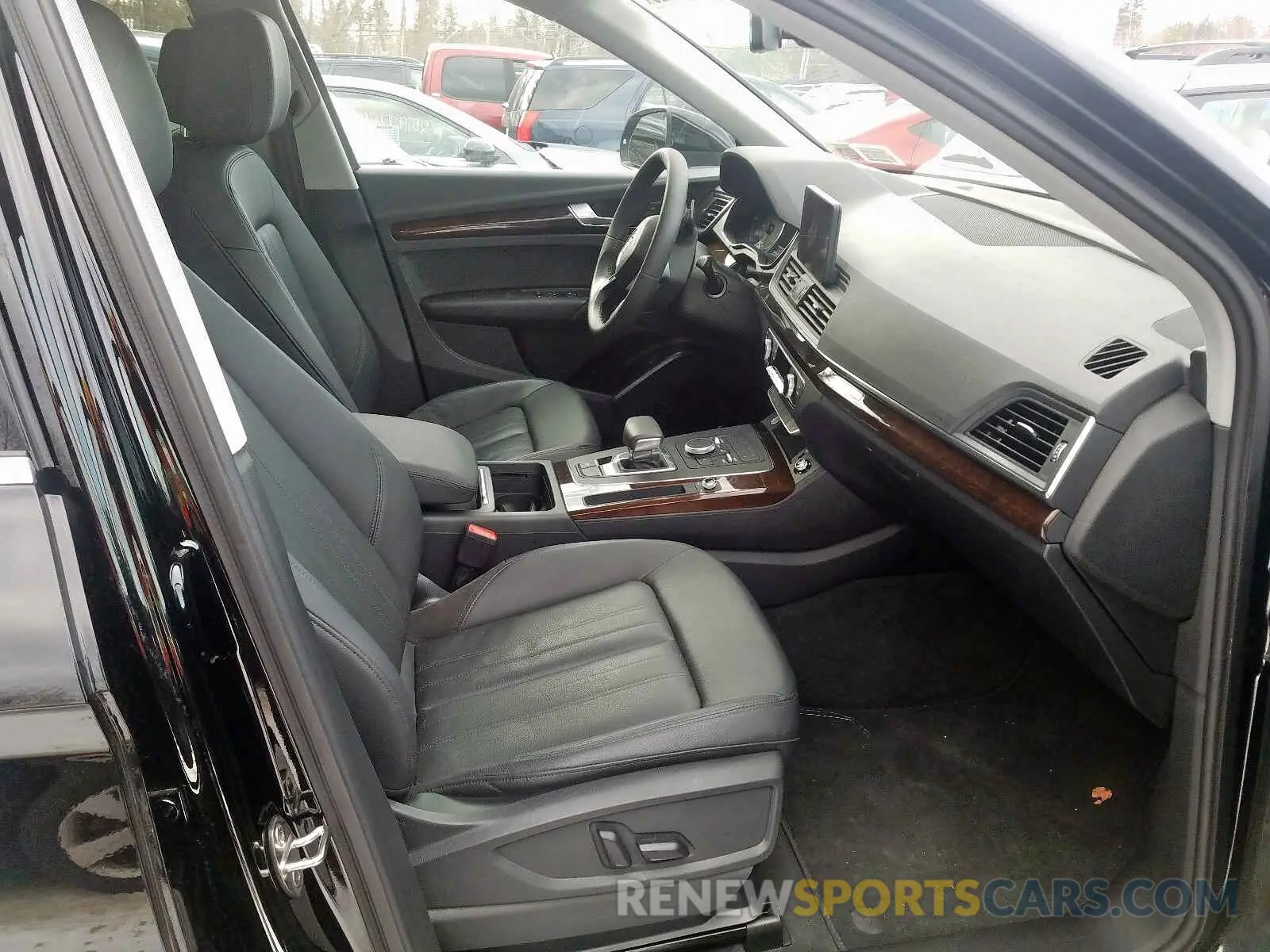 5 Photograph of a damaged car WA1ANAFY5K2122010 AUDI Q5 2019