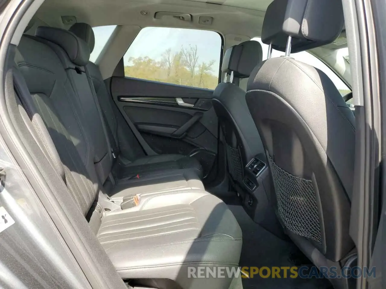 11 Фотография поврежденного автомобиля WA1ANAFY5K2127790 AUDI Q5 2019