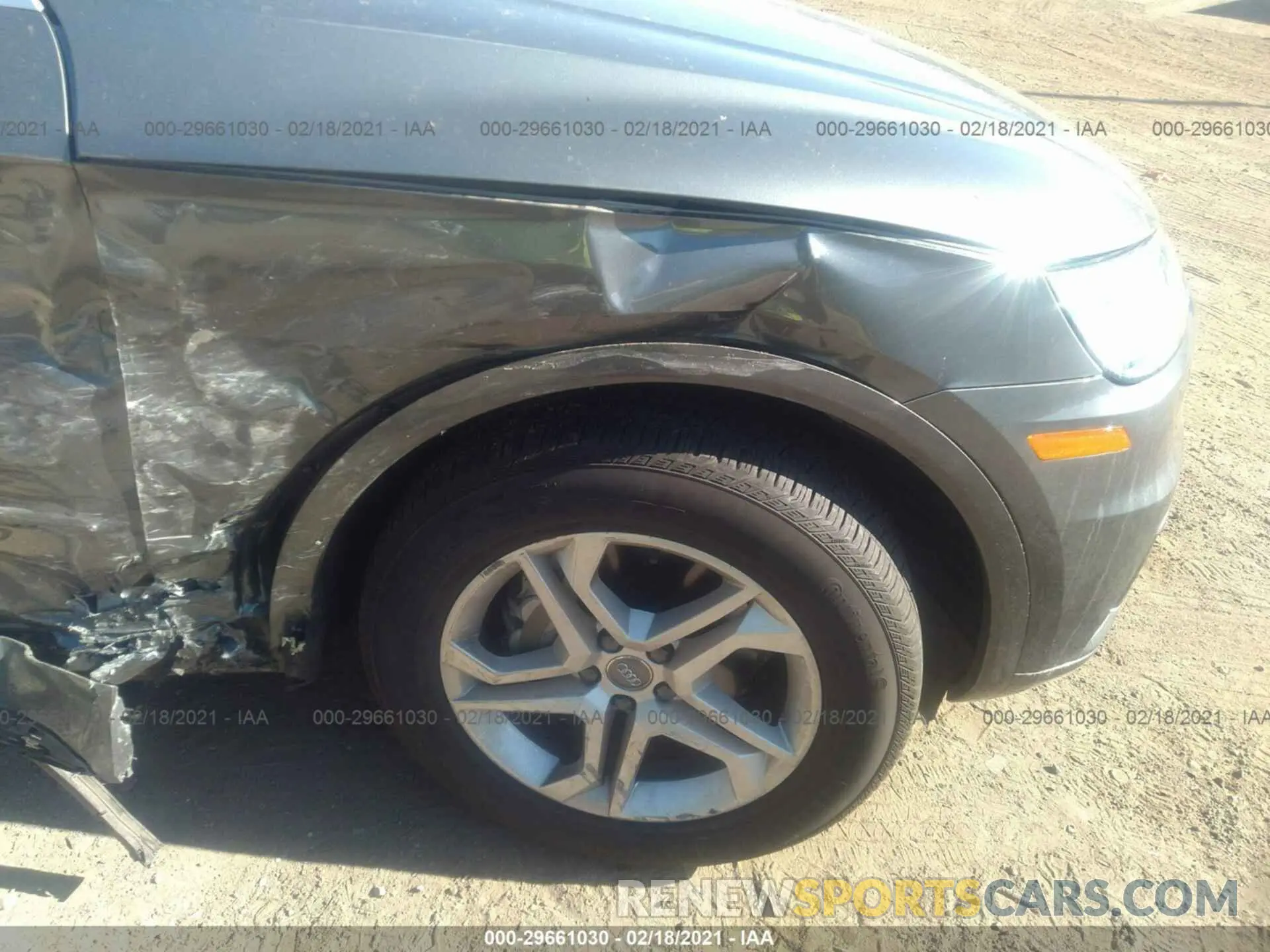 6 Photograph of a damaged car WA1ANAFY6K2094900 AUDI Q5 2019