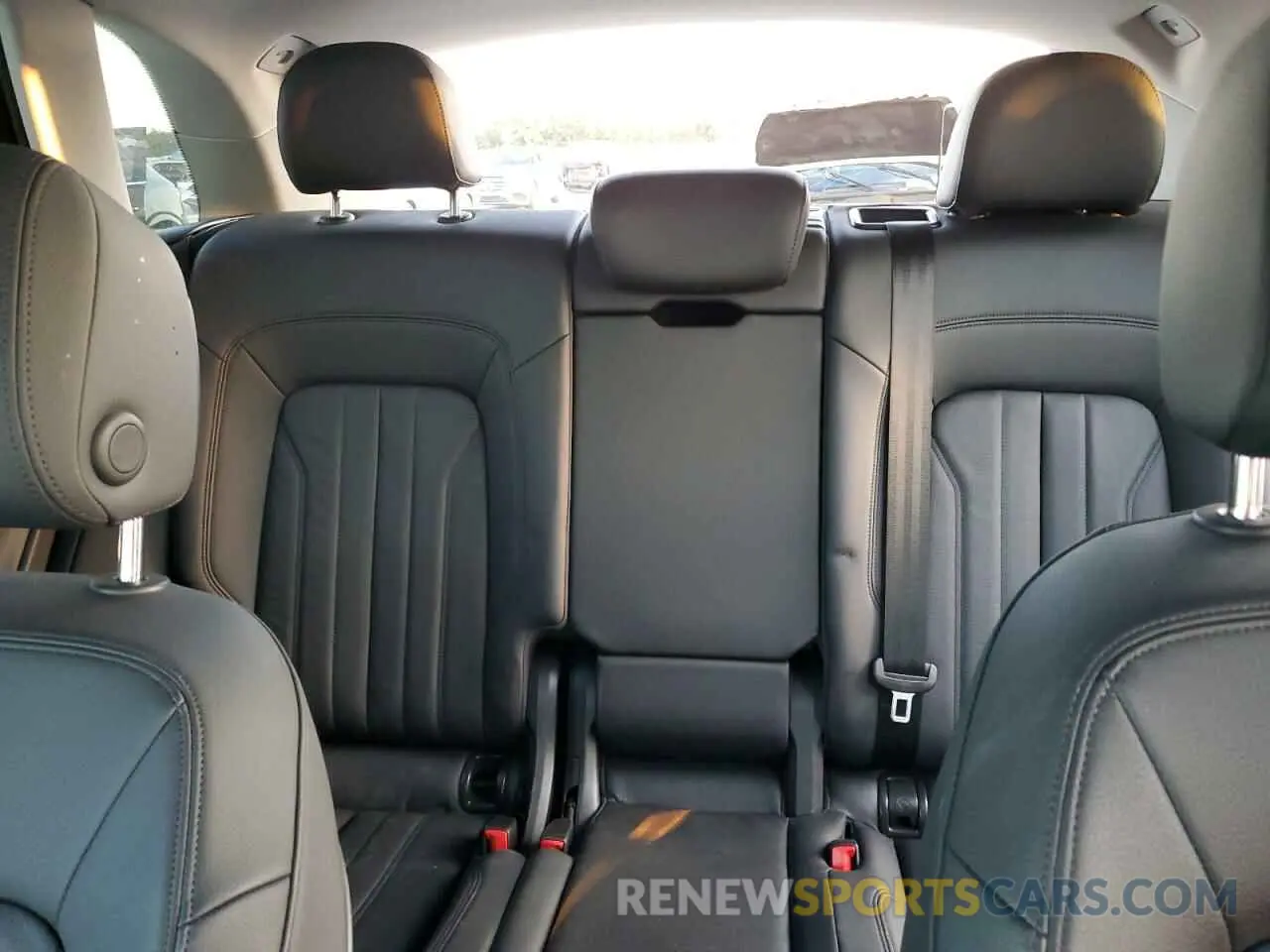 10 Фотография поврежденного автомобиля WA1ANAFY7K2070251 AUDI Q5 2019
