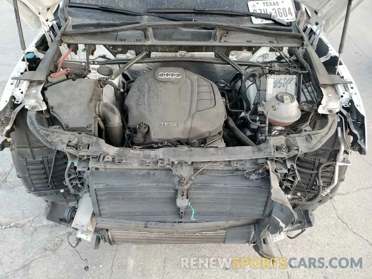 12 Фотография поврежденного автомобиля WA1ANAFY7K2070251 AUDI Q5 2019
