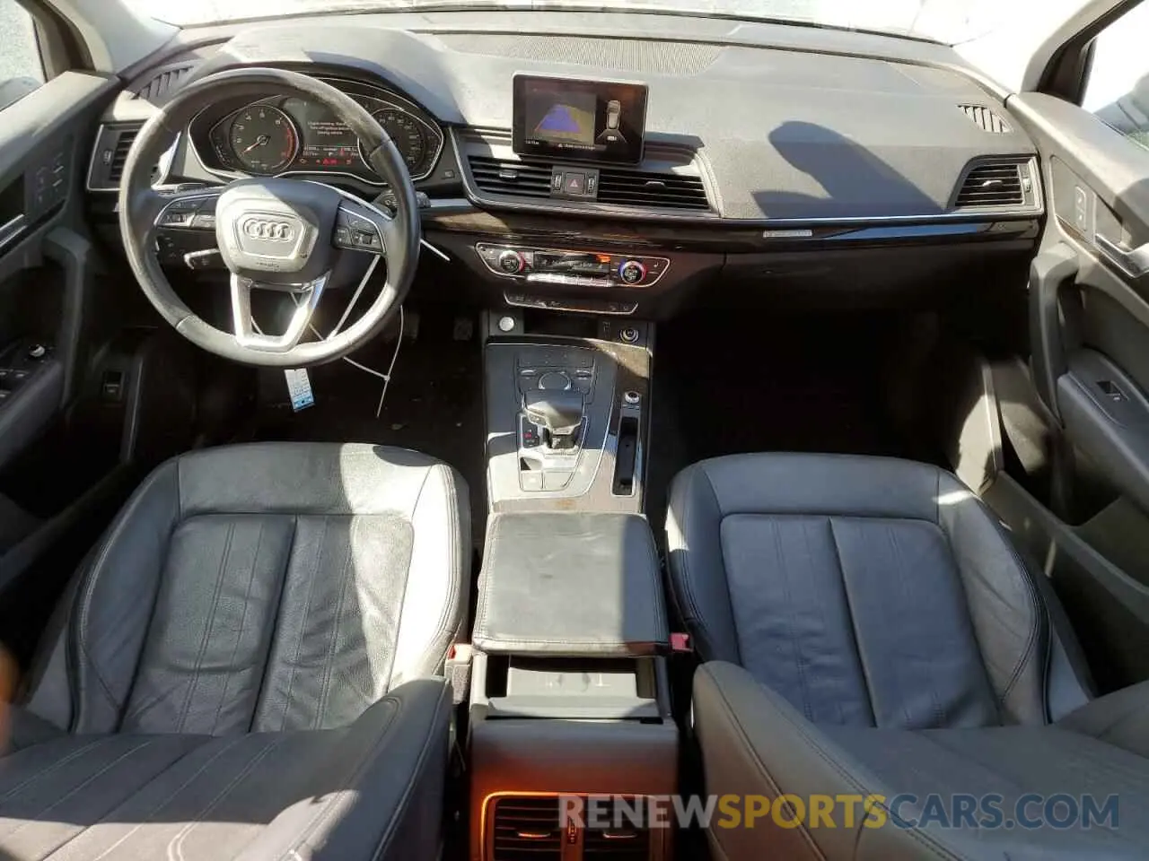 8 Фотография поврежденного автомобиля WA1ANAFY8K2034066 AUDI Q5 2019