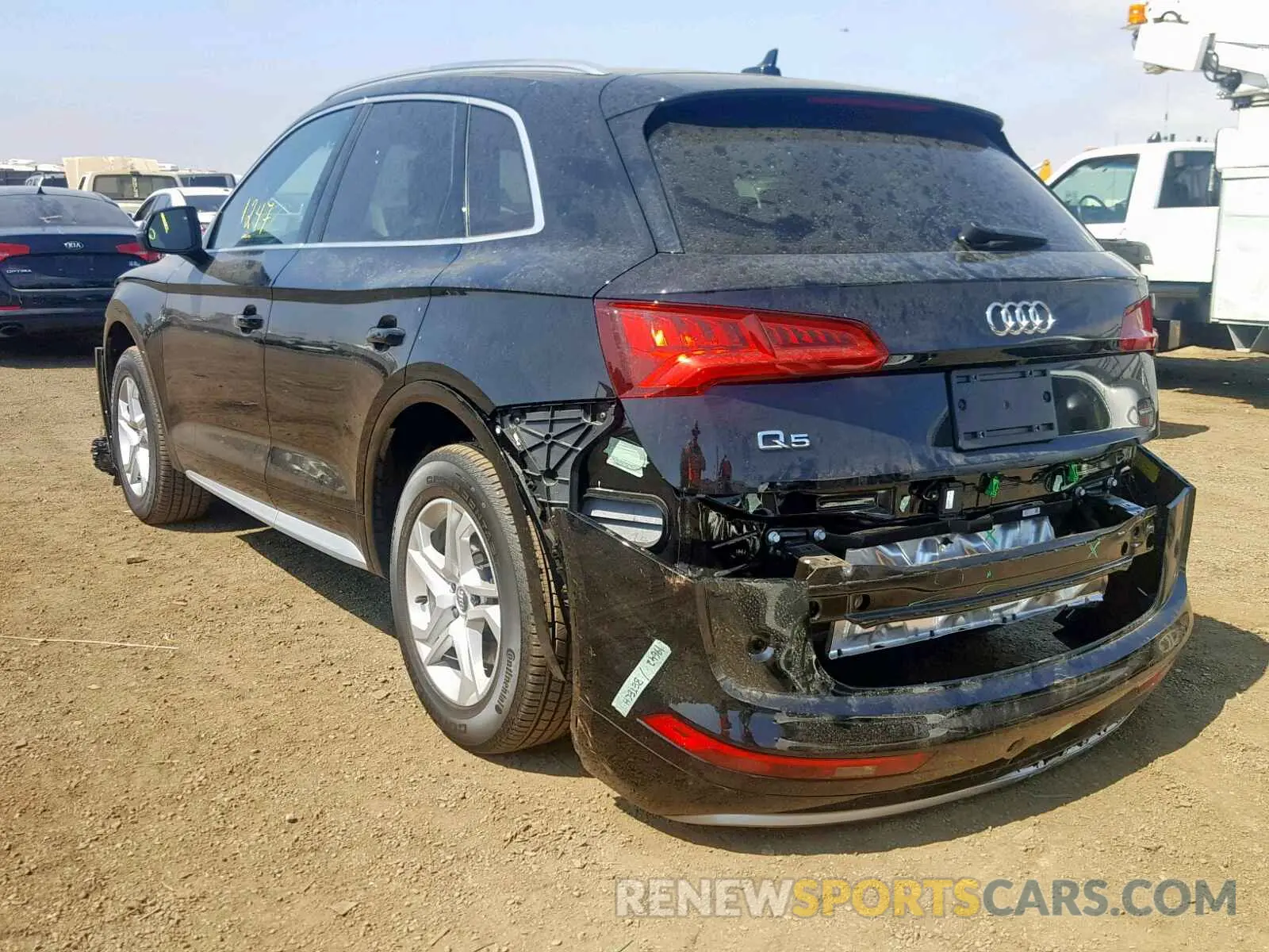 3 Photograph of a damaged car WA1ANAFY8K2043222 AUDI Q5 2019
