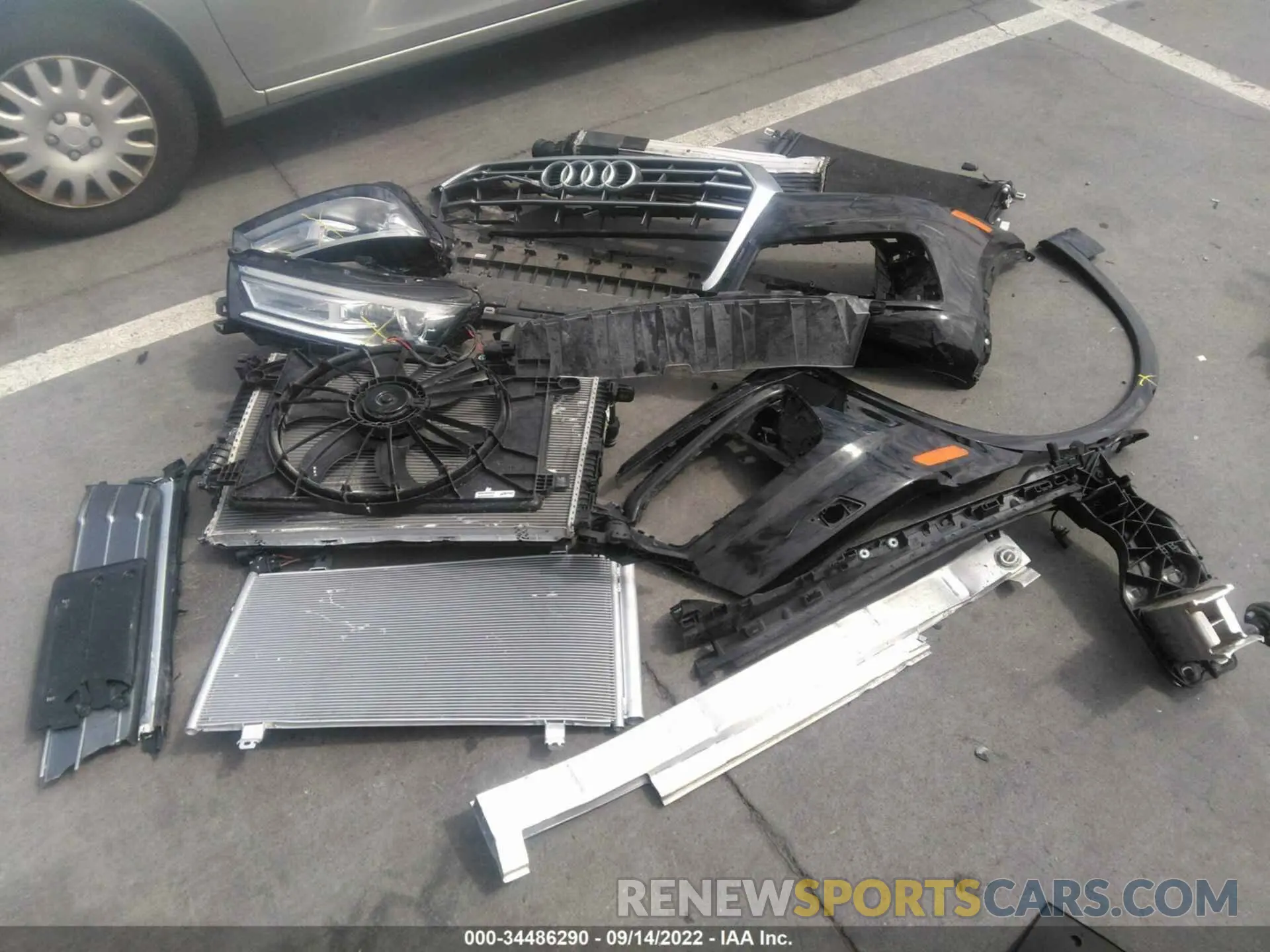12 Фотография поврежденного автомобиля WA1ANAFY8K2091884 AUDI Q5 2019