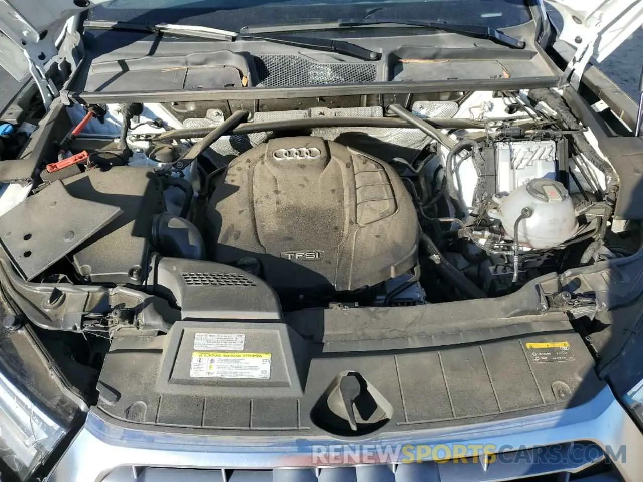 12 Photograph of a damaged car WA1ANAFY8K2118758 AUDI Q5 2019