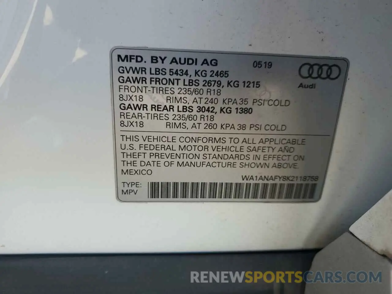 13 Photograph of a damaged car WA1ANAFY8K2118758 AUDI Q5 2019