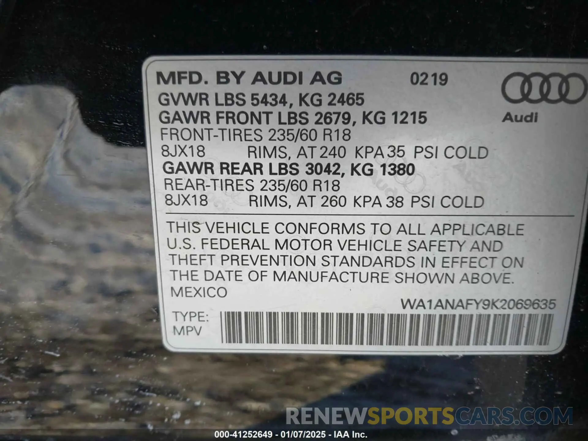 9 Фотография поврежденного автомобиля WA1ANAFY9K2069635 AUDI Q5 2019