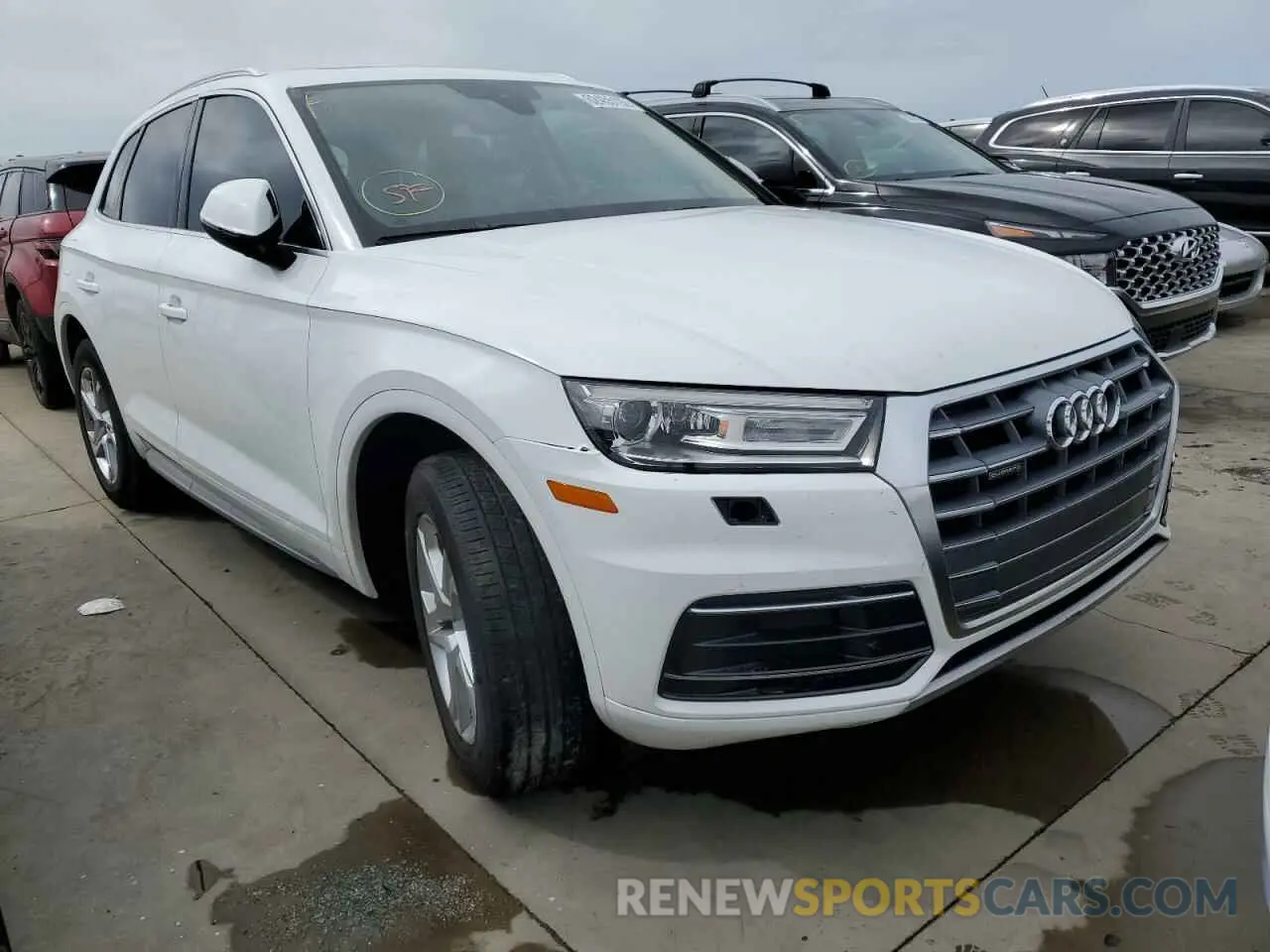 1 Фотография поврежденного автомобиля WA1ANAFYXK2091840 AUDI Q5 2019