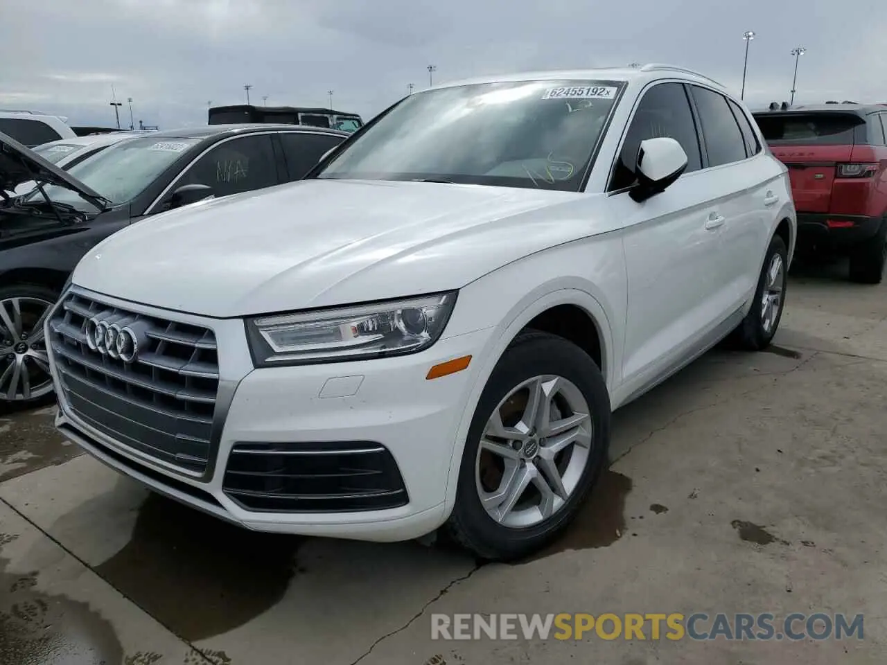 2 Фотография поврежденного автомобиля WA1ANAFYXK2091840 AUDI Q5 2019