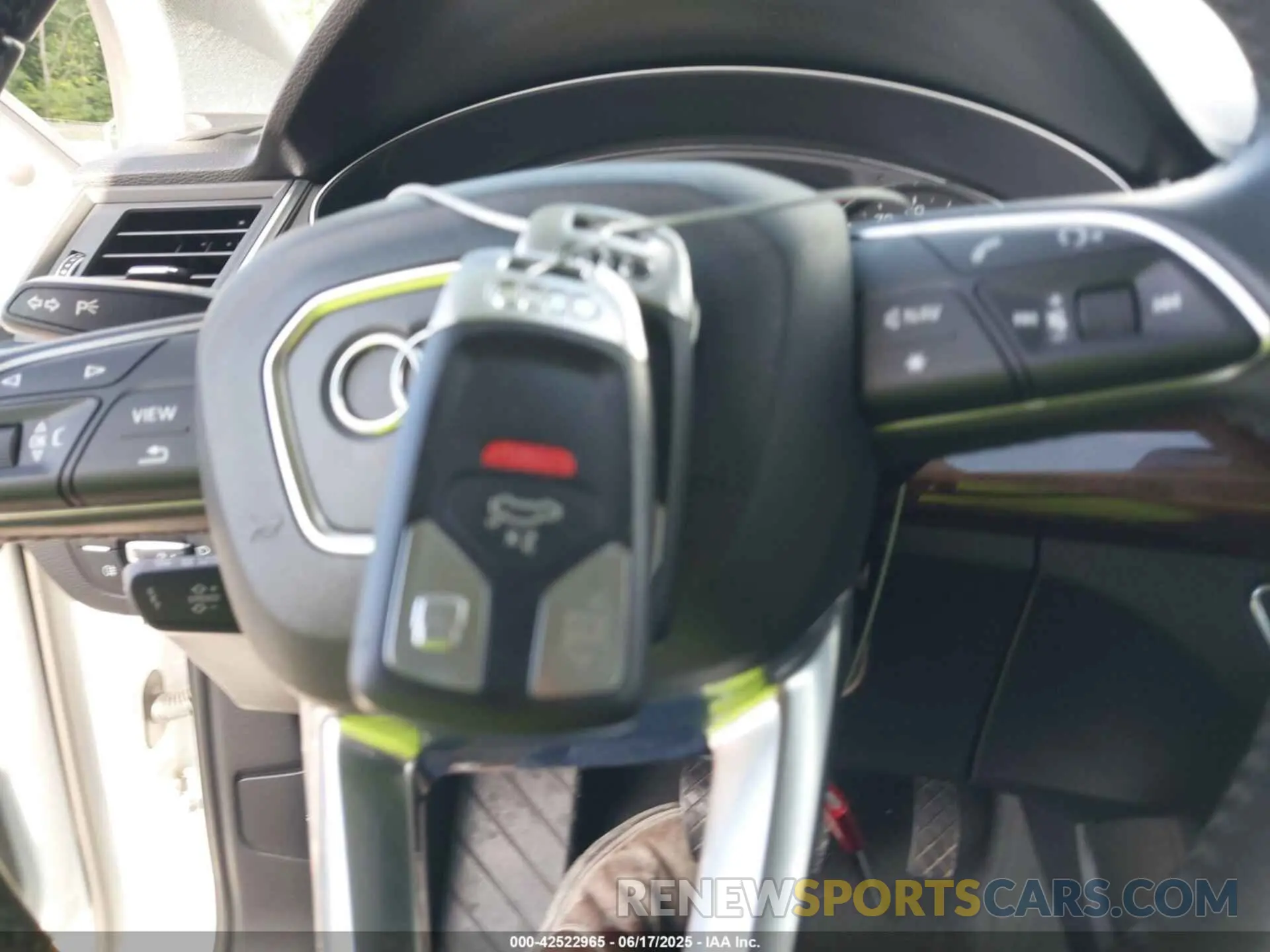 11 Photograph of a damaged car WA1ANAFYXK2126876 AUDI Q5 2019