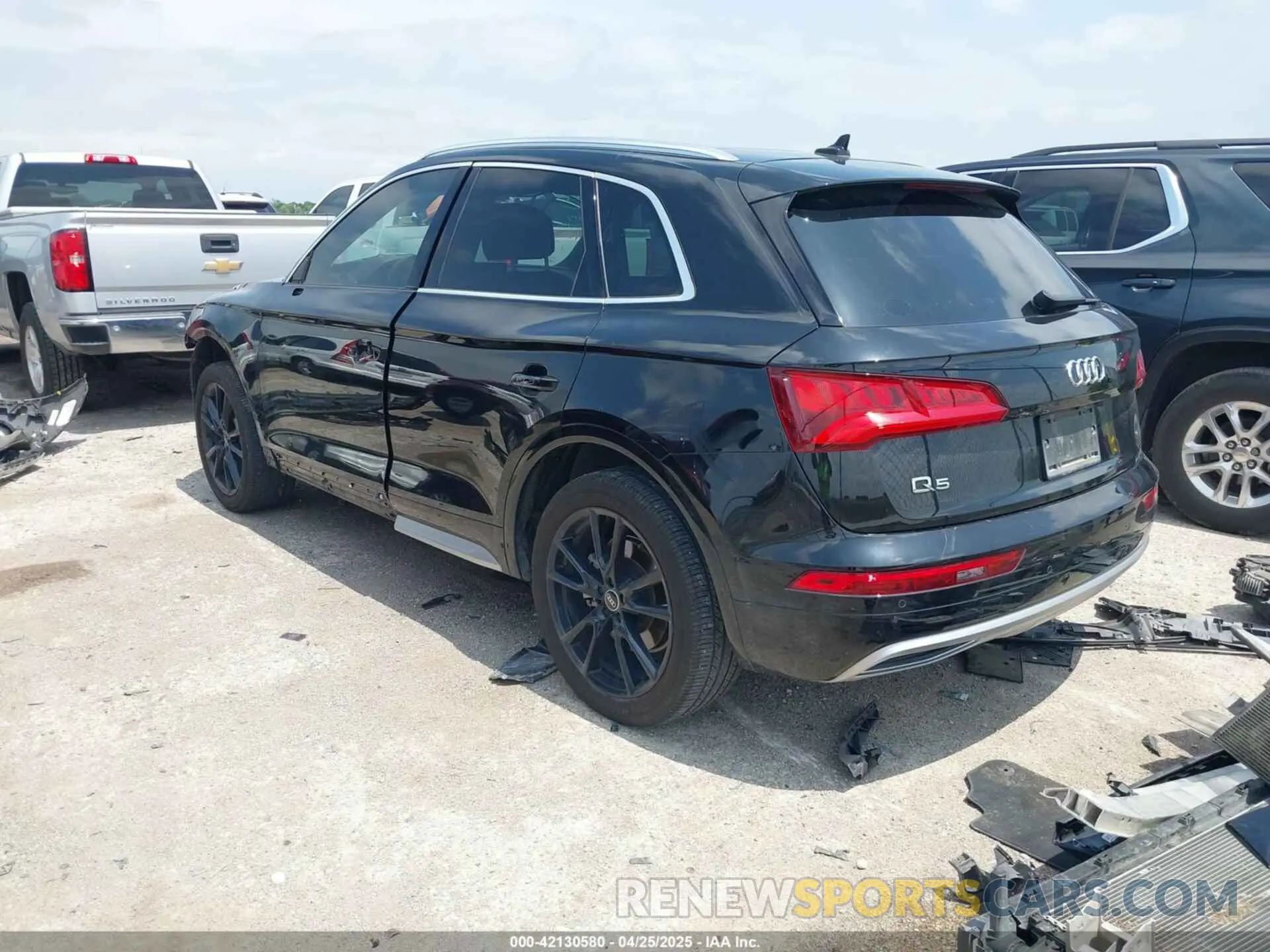 3 Photograph of a damaged car WA1BNAFY0K2063954 AUDI Q5 2019