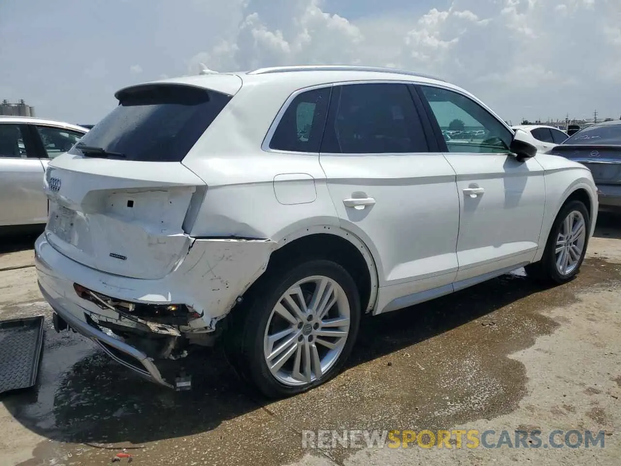 3 Photograph of a damaged car WA1BNAFY0K2090443 AUDI Q5 2019