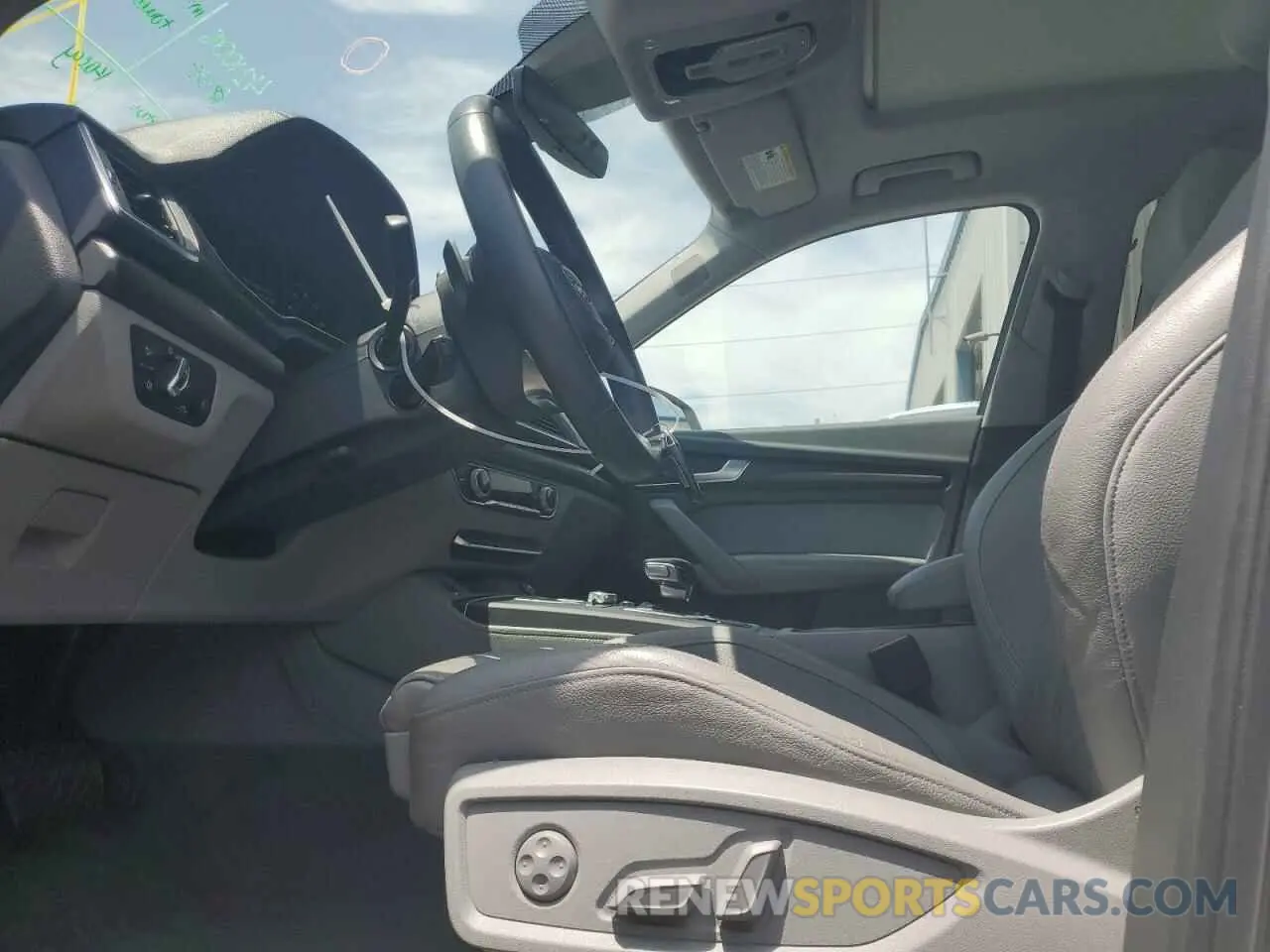 7 Photograph of a damaged car WA1BNAFY0K2090443 AUDI Q5 2019