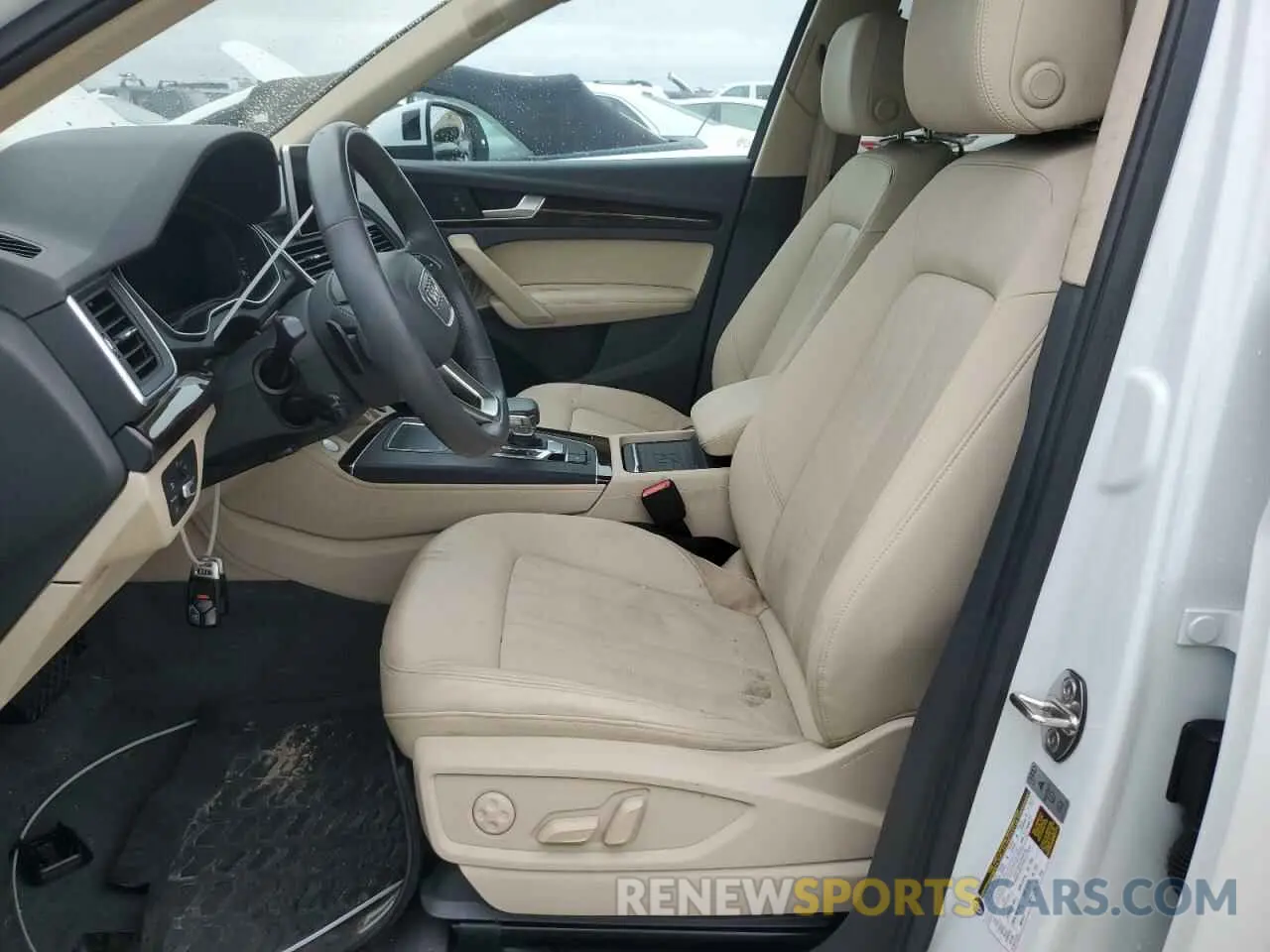7 Фотография поврежденного автомобиля WA1BNAFY1K2024869 AUDI Q5 2019