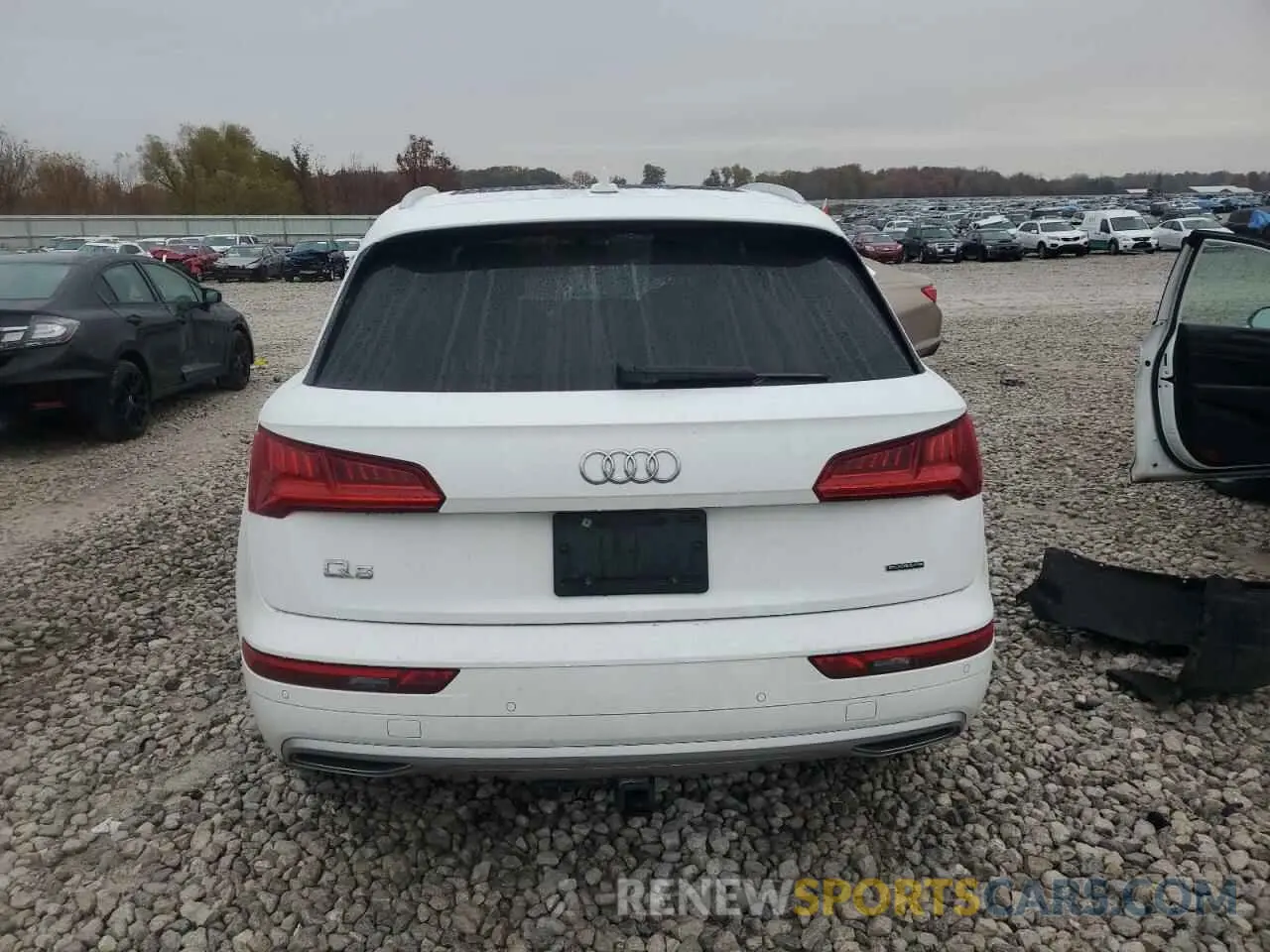 6 Фотография поврежденного автомобиля WA1BNAFY1K2044099 AUDI Q5 2019