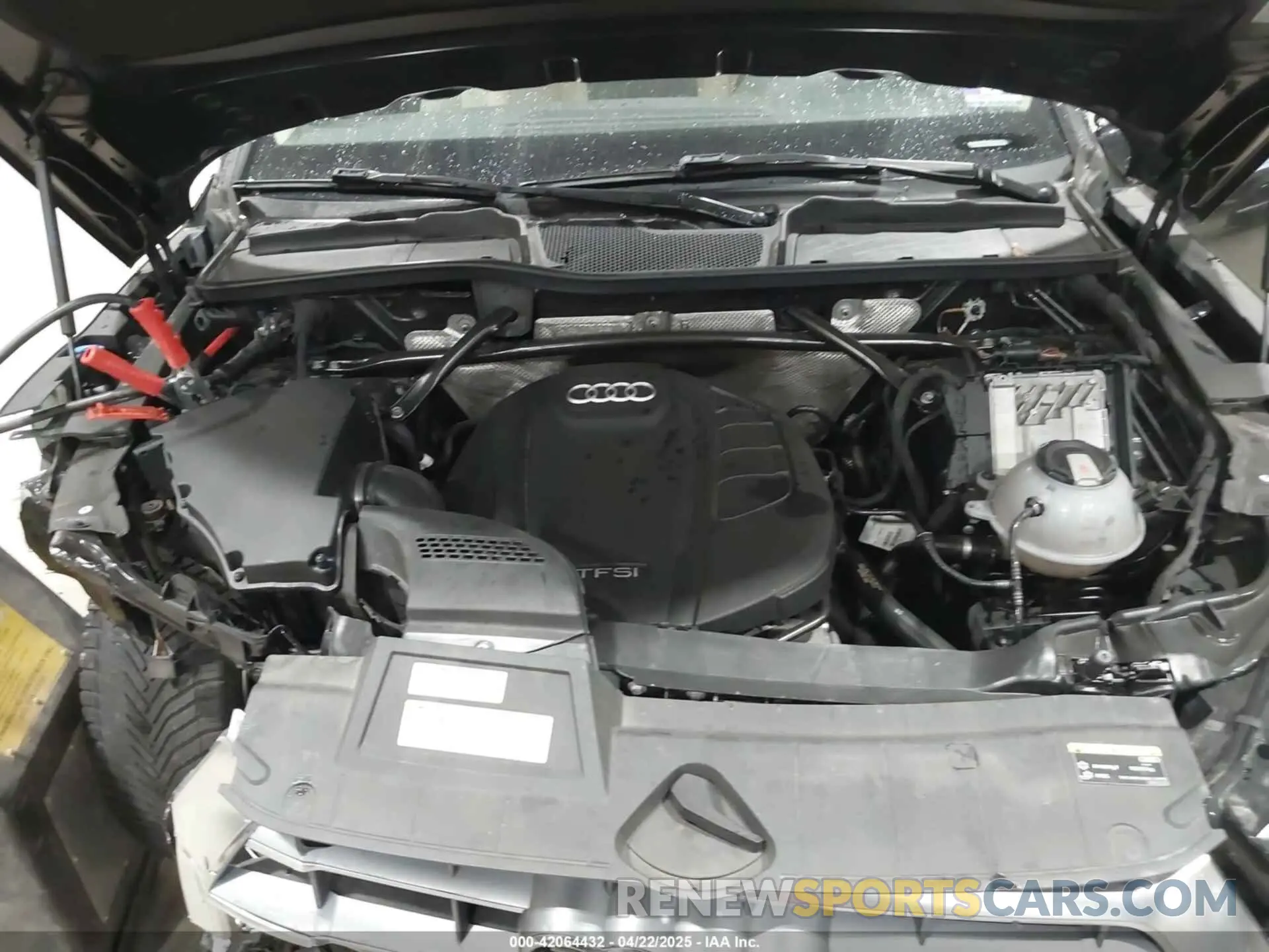 10 Photograph of a damaged car WA1BNAFY1K2111025 AUDI Q5 2019