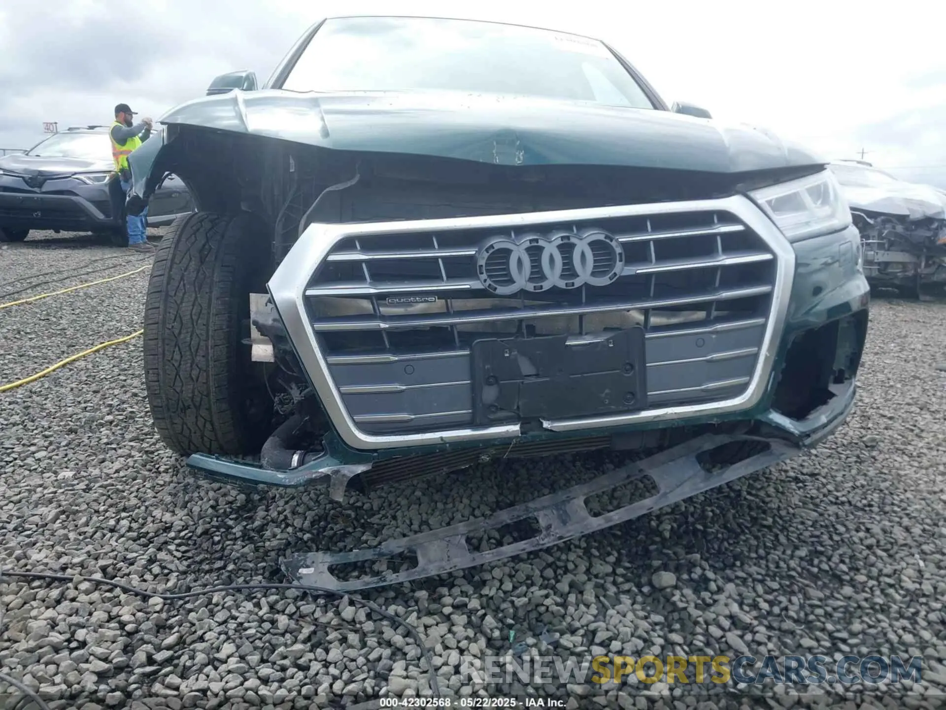 6 Photograph of a damaged car WA1BNAFY1K2126527 AUDI Q5 2019