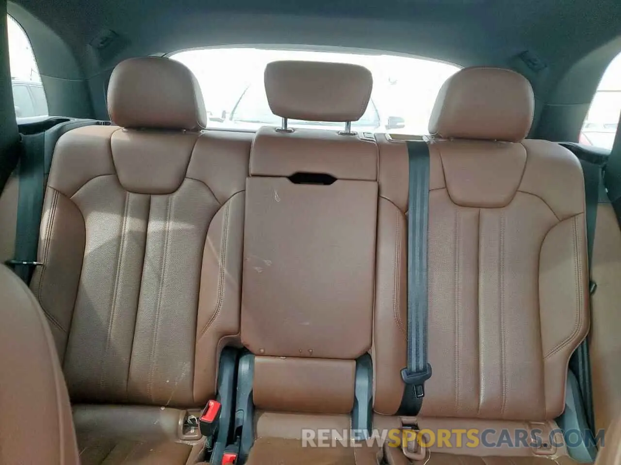 10 Фотография поврежденного автомобиля WA1BNAFY2K2033130 AUDI Q5 2019