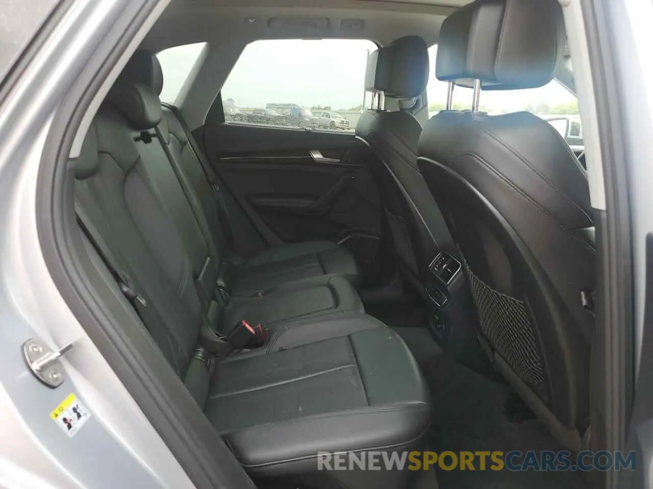 11 Фотография поврежденного автомобиля WA1BNAFY2K2049246 AUDI Q5 2019